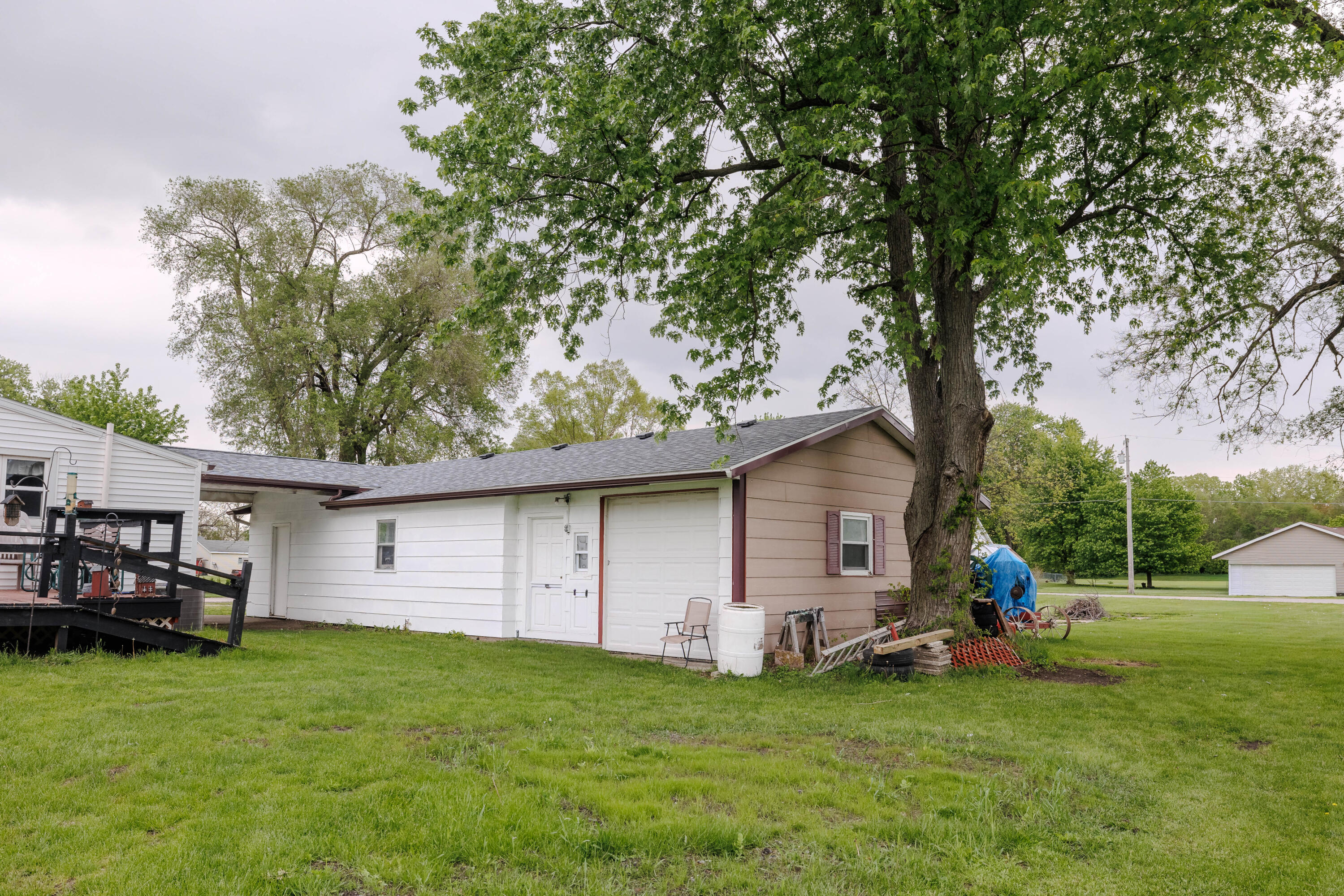 607 E Washington Street, Morocco, IN 47963; Image #4