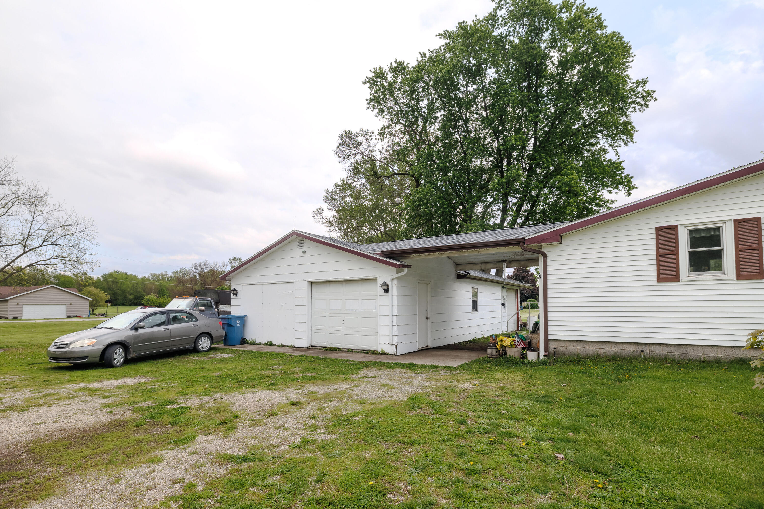 607 E Washington Street, Morocco, IN 47963; Image #6