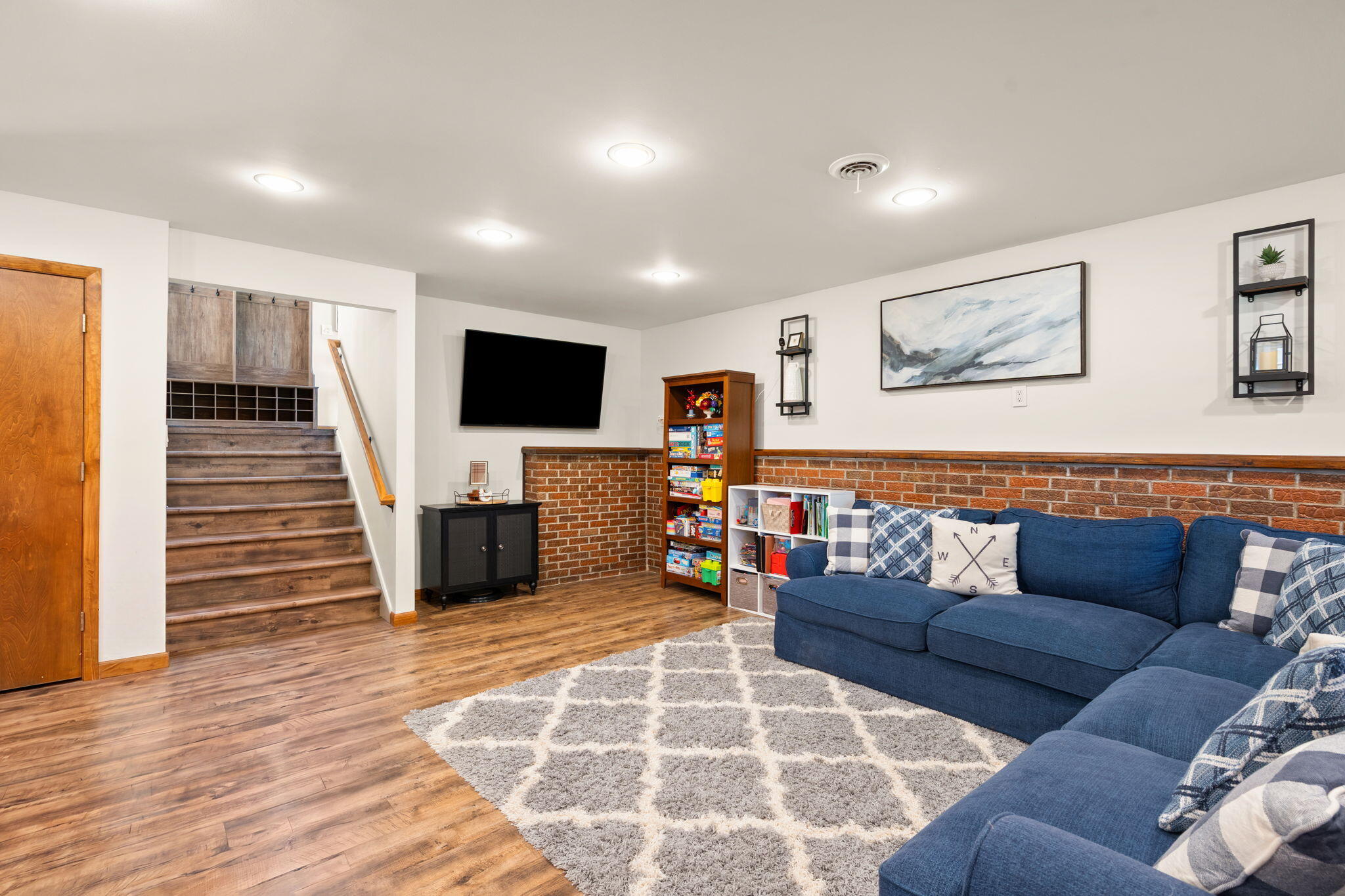 120 W 850 N, Valparaiso, IN 46385; Image #20