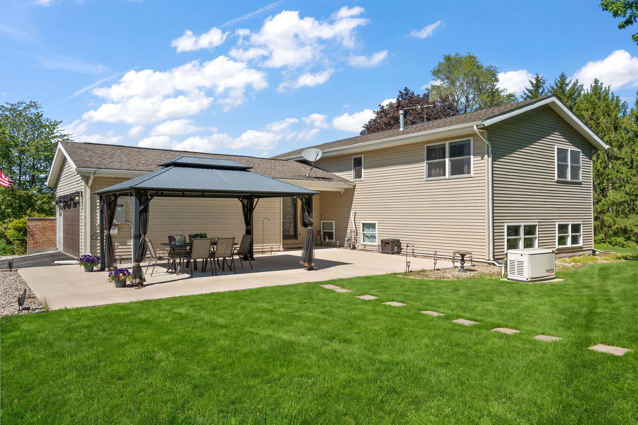 120 W 850 N, Valparaiso, IN 46385; Image #28