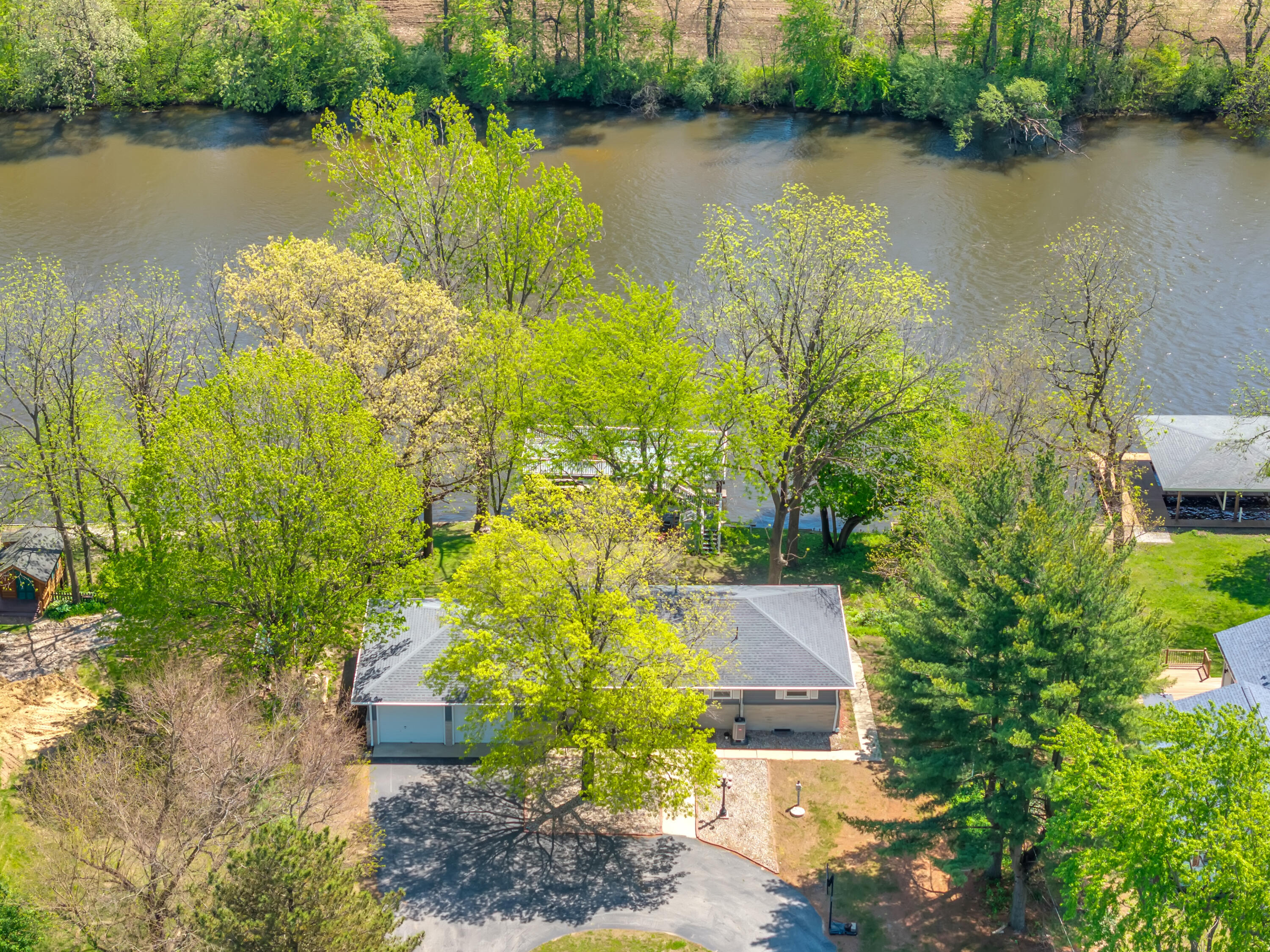 8395 N Kiger Drive, Monticello, IN 47960; Image #40
