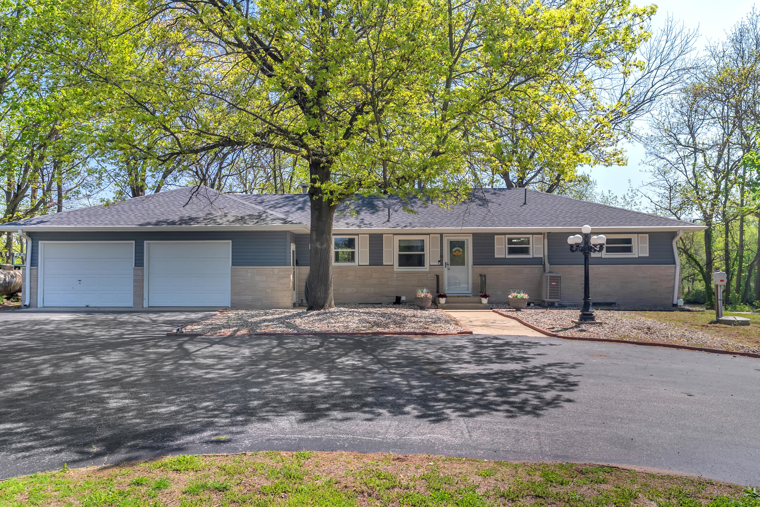 8395 N Kiger Drive, Monticello, IN 47960; Image #42