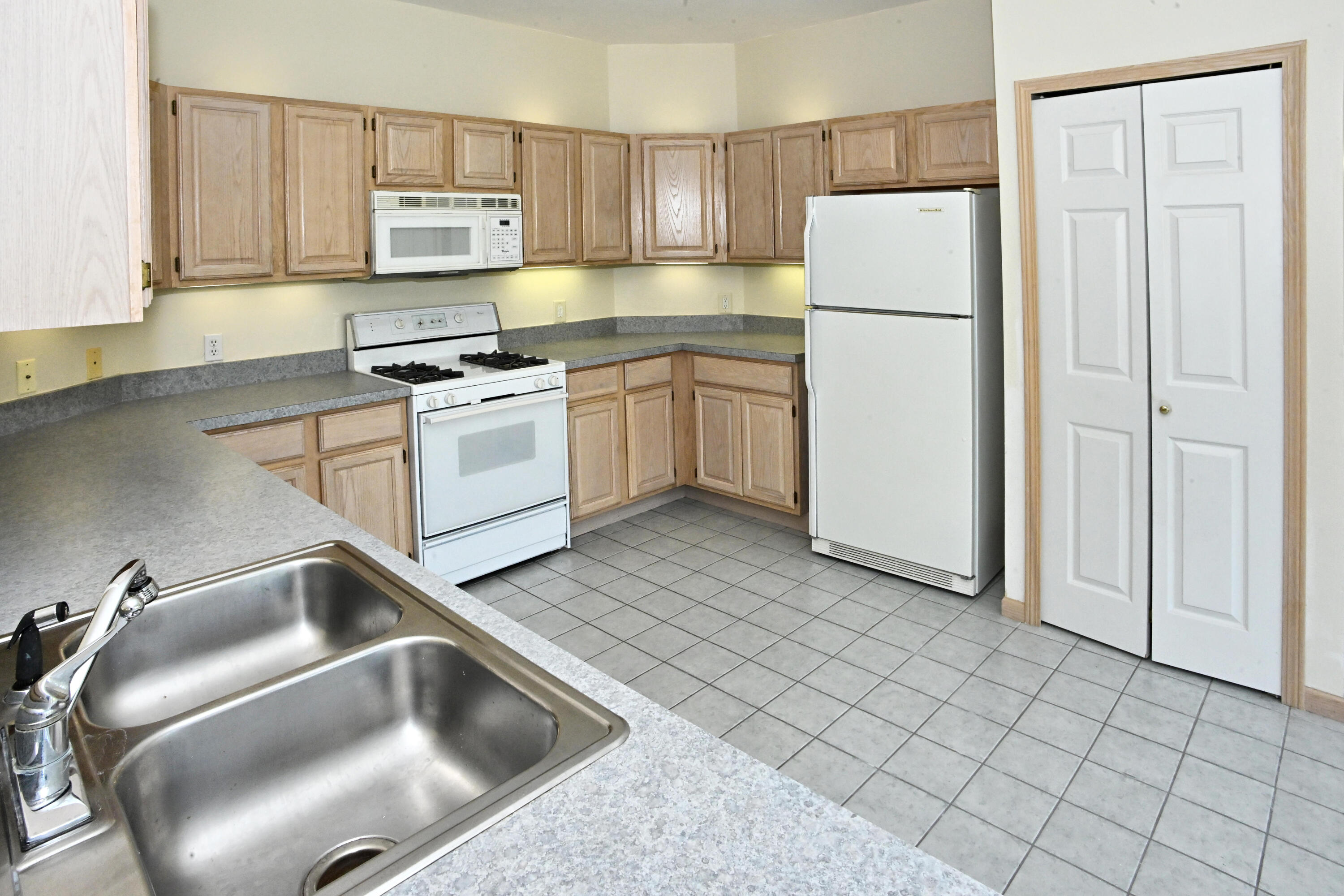 378 Ballenisle Court, Chesterton, IN 46304; Image #10
