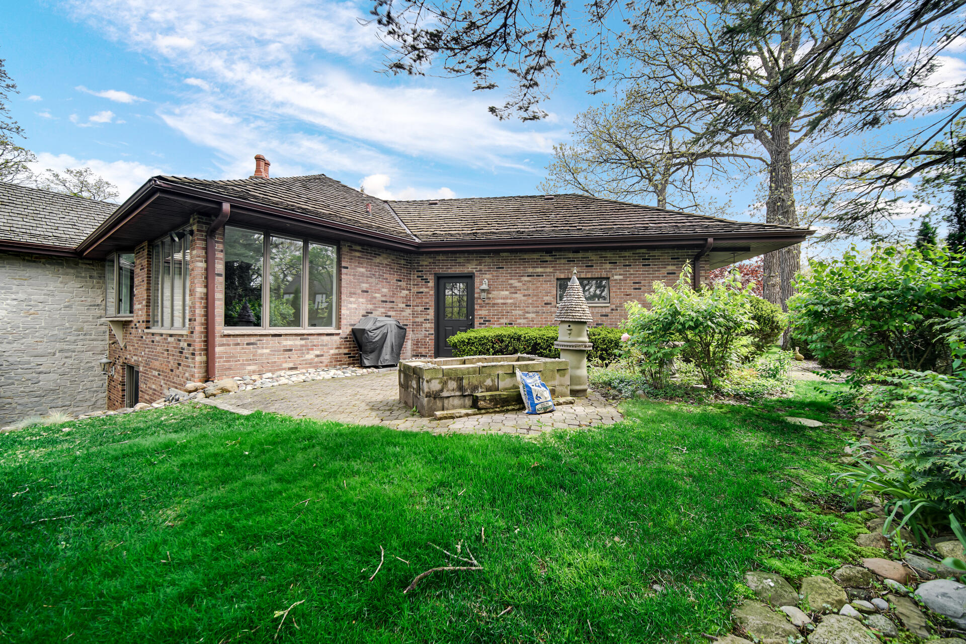 9894 W Oakridge Drive, St. John, IN 46373; Image #32