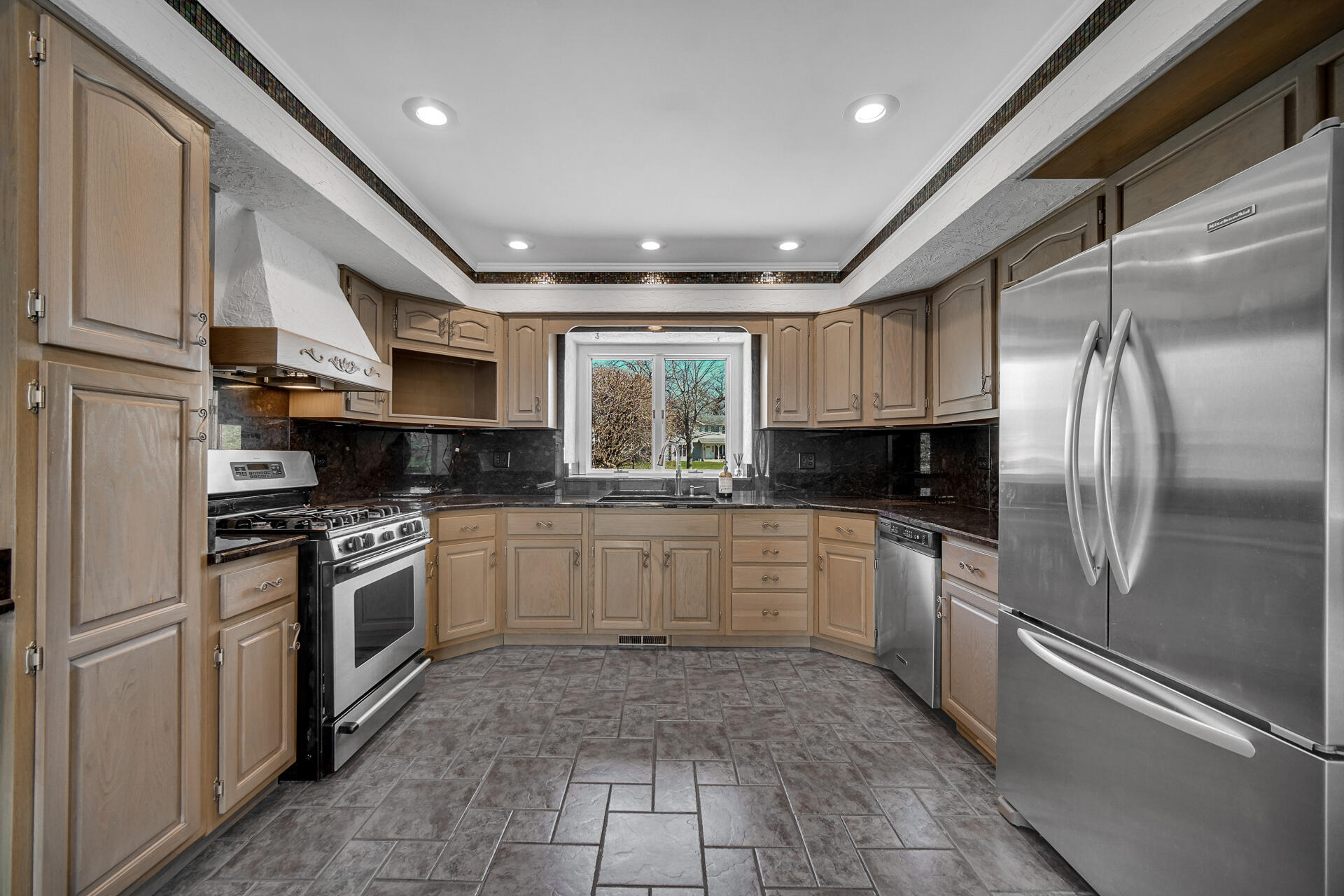 9894 W Oakridge Drive, St. John, IN 46373; Image #8