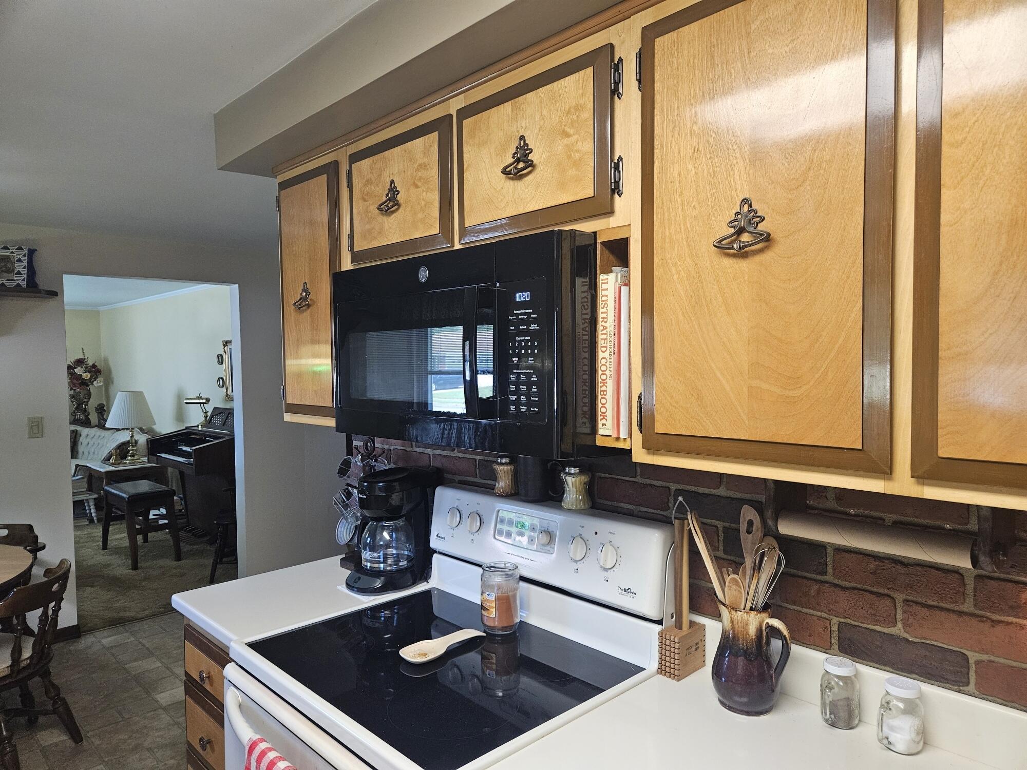 111 David Court, La Porte, IN 46350; Image #7