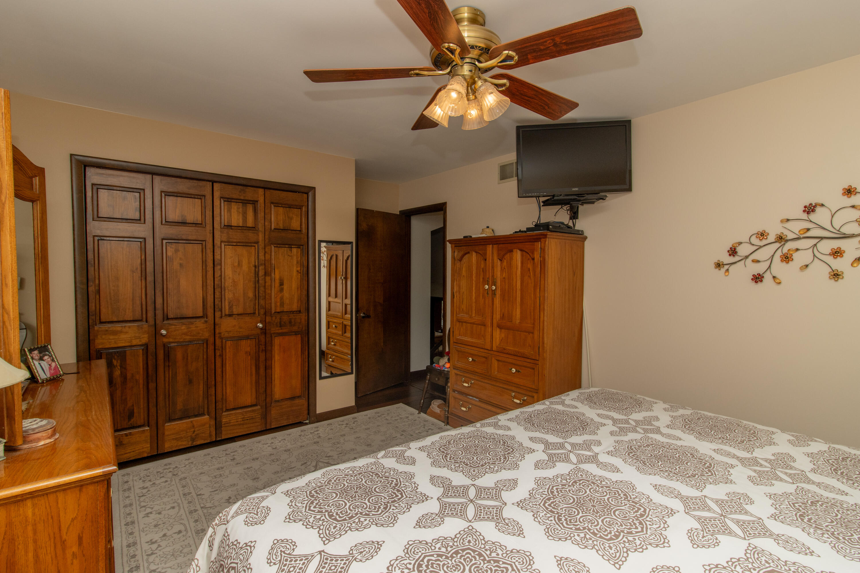 9838 Redbud Road, Munster, IN 46321; Image #13