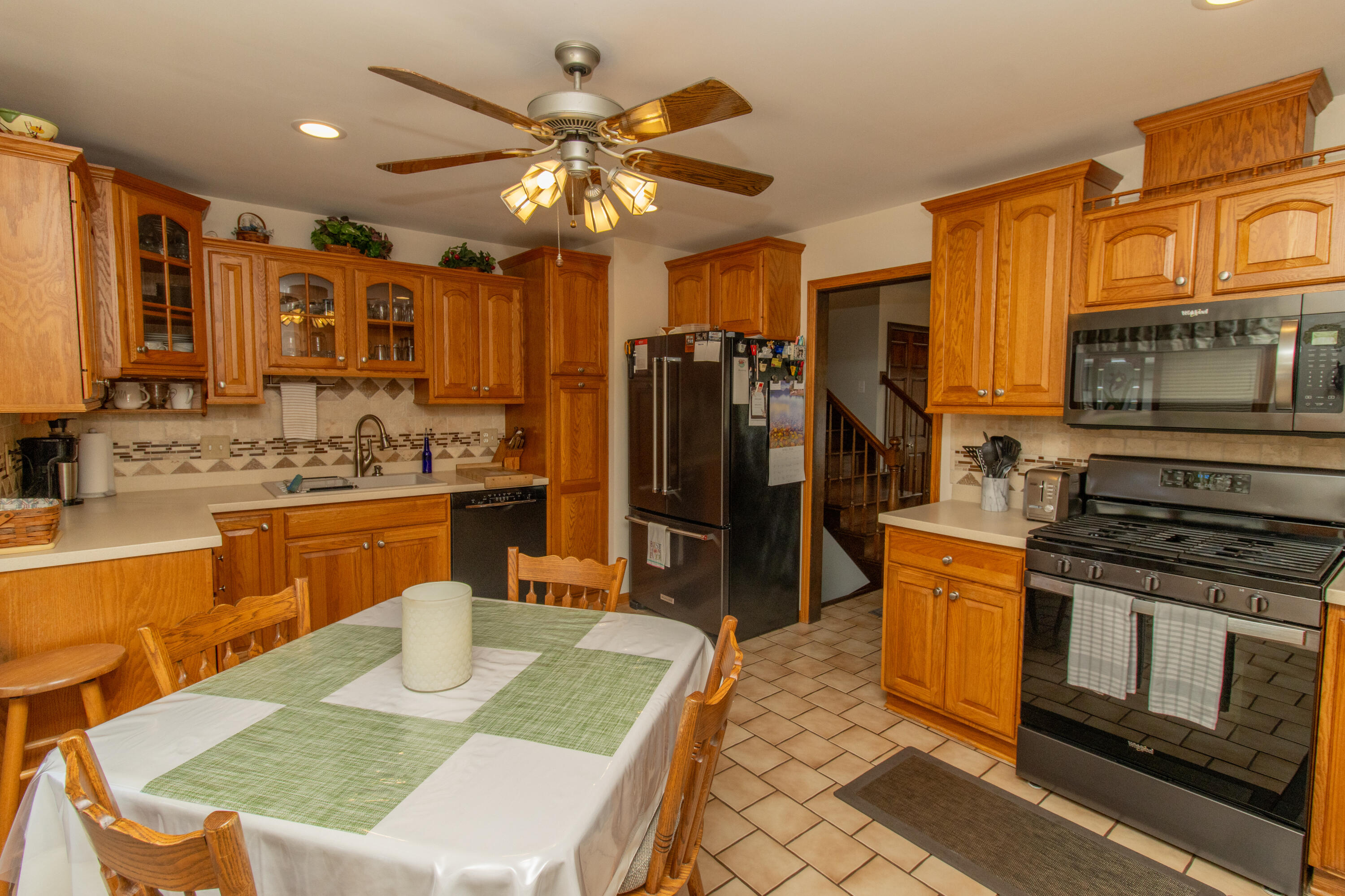 9838 Redbud Road, Munster, IN 46321; Image #8