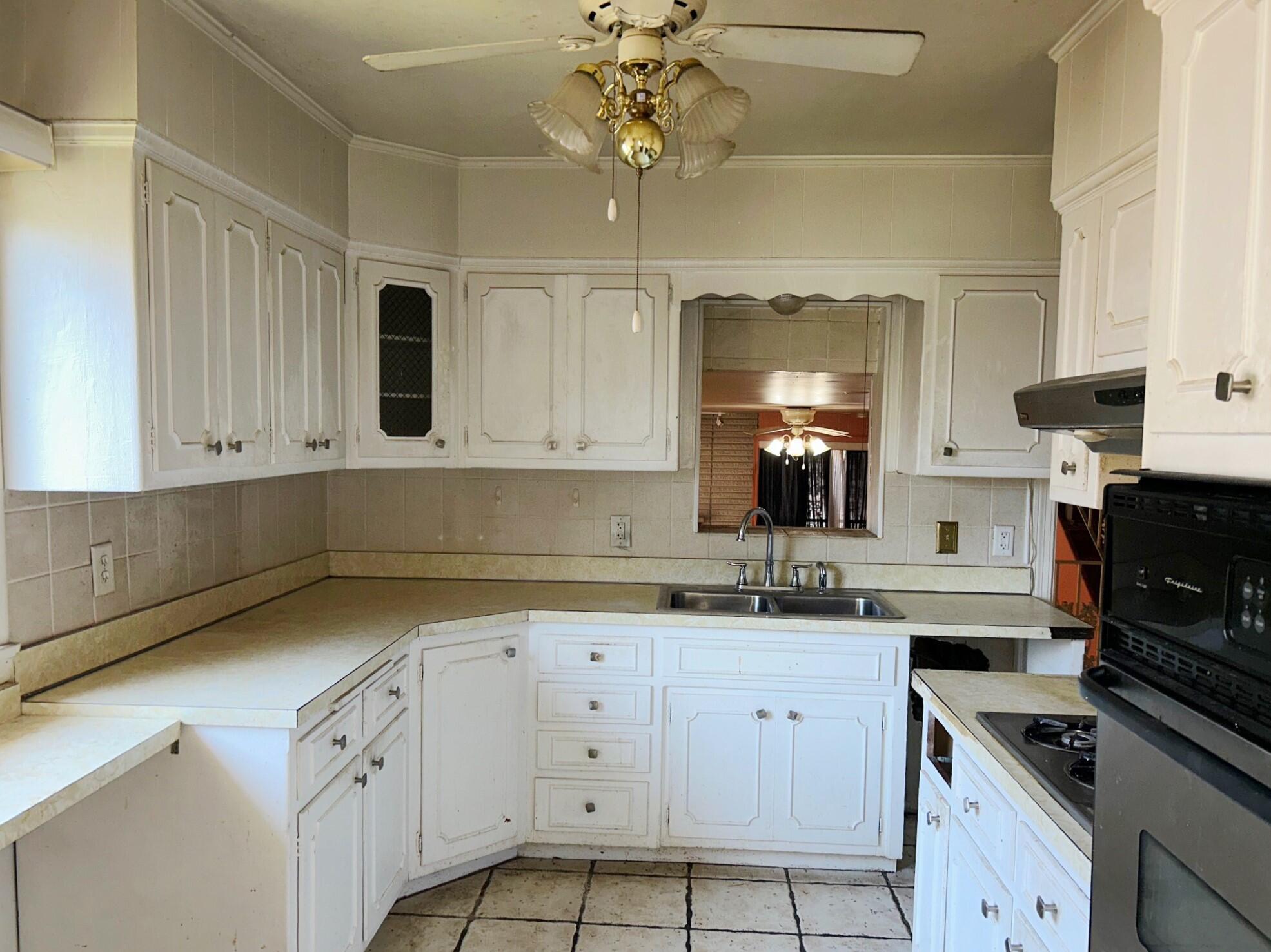 2048 Roosevelt Place, Gary, IN 46404; Image #15