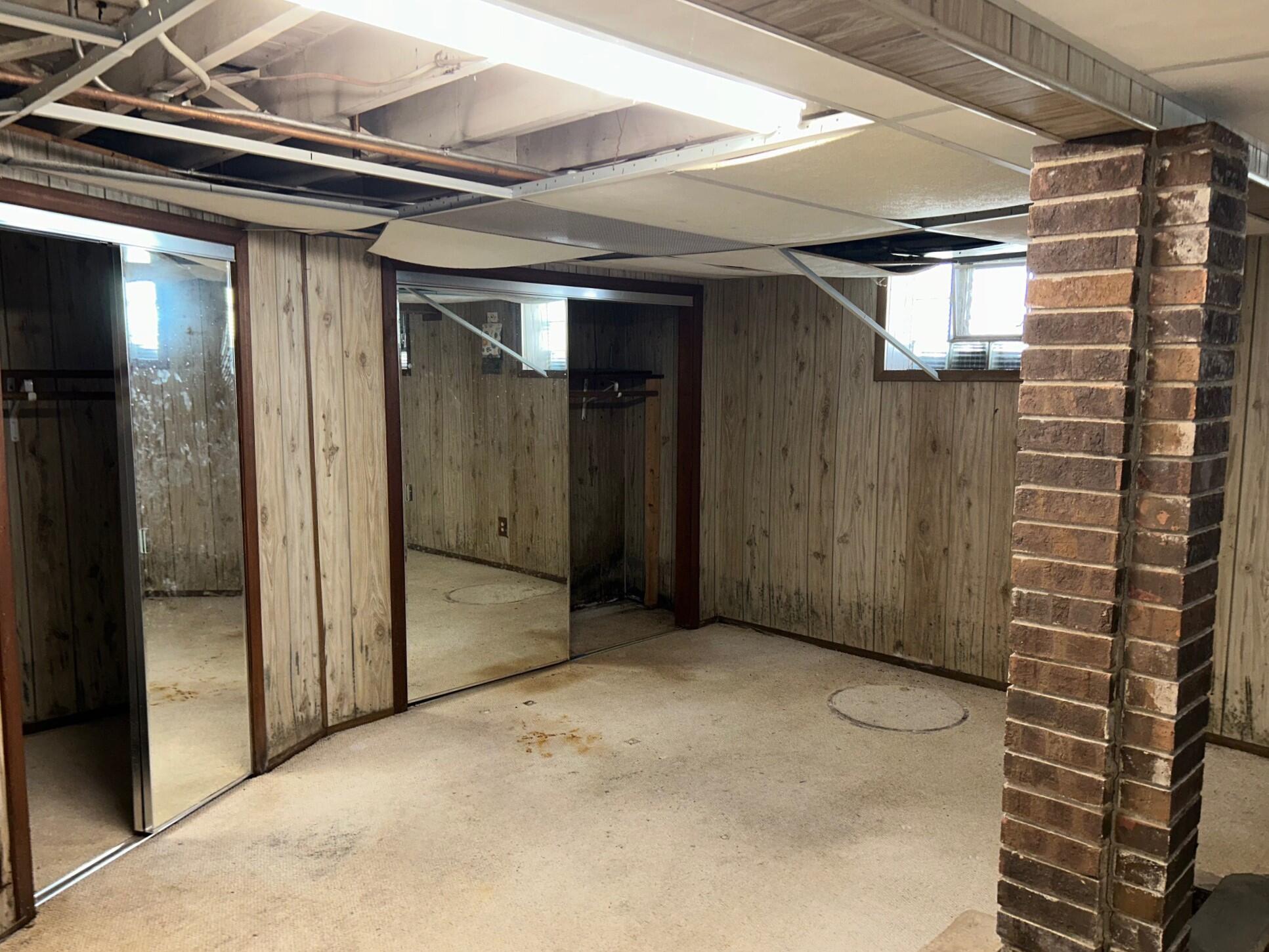 2048 Roosevelt Place, Gary, IN 46404; Image #25