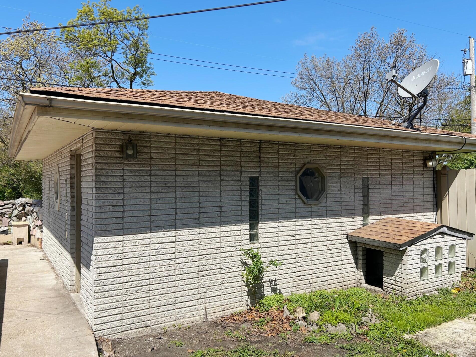 2048 Roosevelt Place, Gary, IN 46404; Image #6