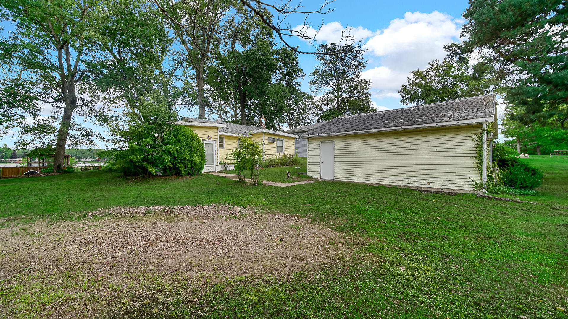 20906 S Lake Drive, Walkerton, IN 46574; Image #20