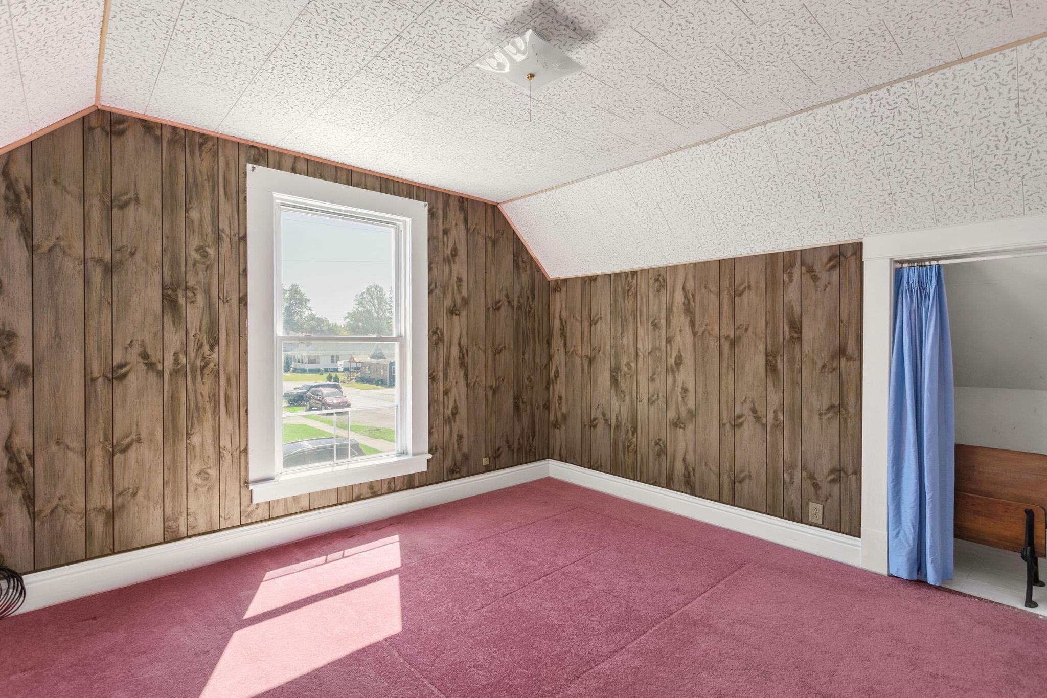 307 E Oneida Street, La Crosse, IN 46348; Image #19