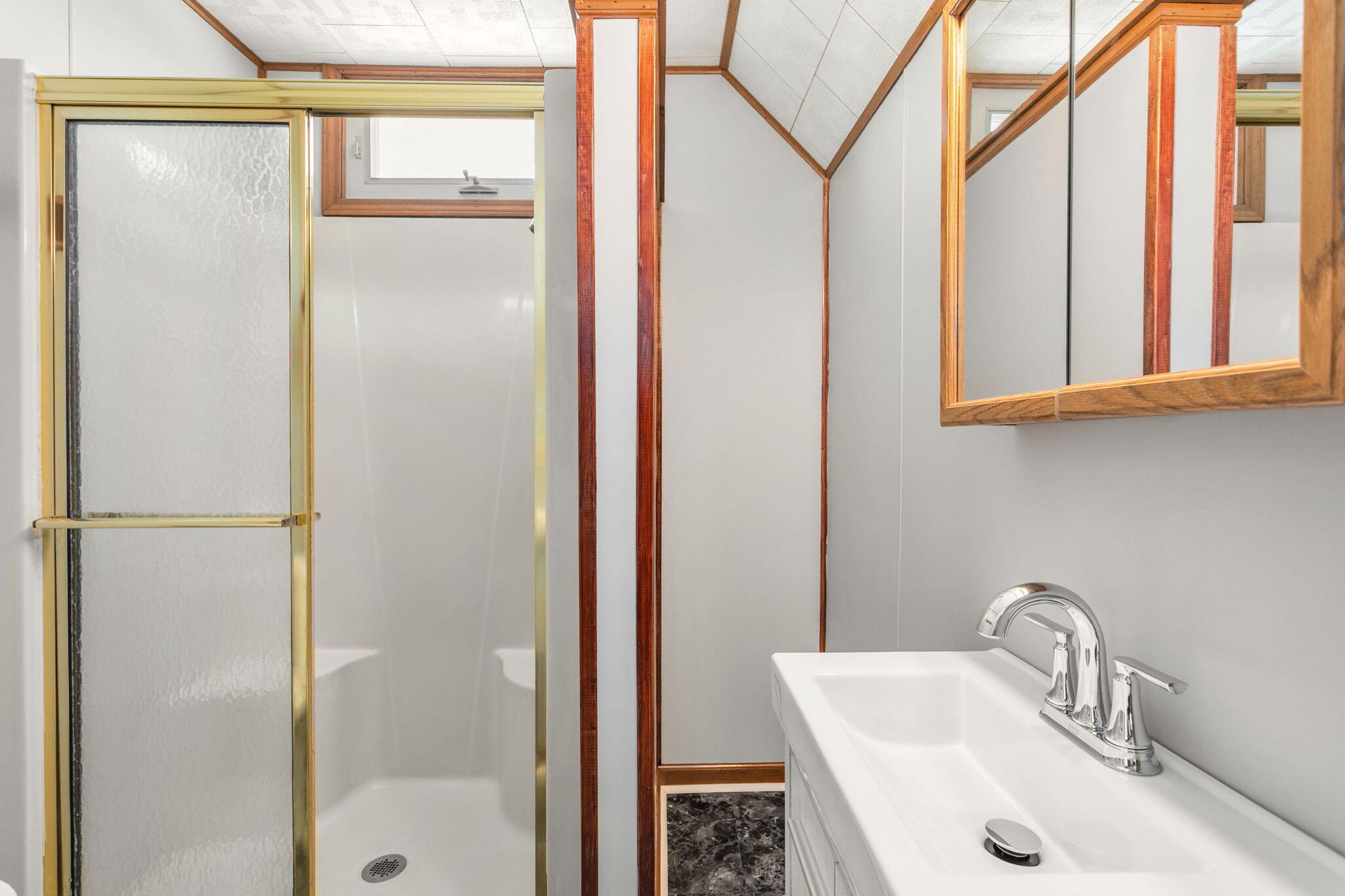 307 E Oneida Street, La Crosse, IN 46348; Image #27