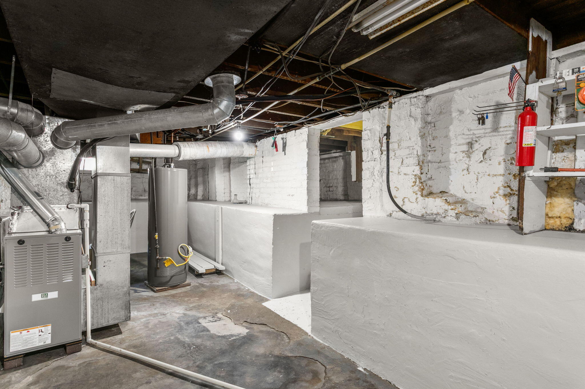 307 E Oneida Street, La Crosse, IN 46348; Image #28