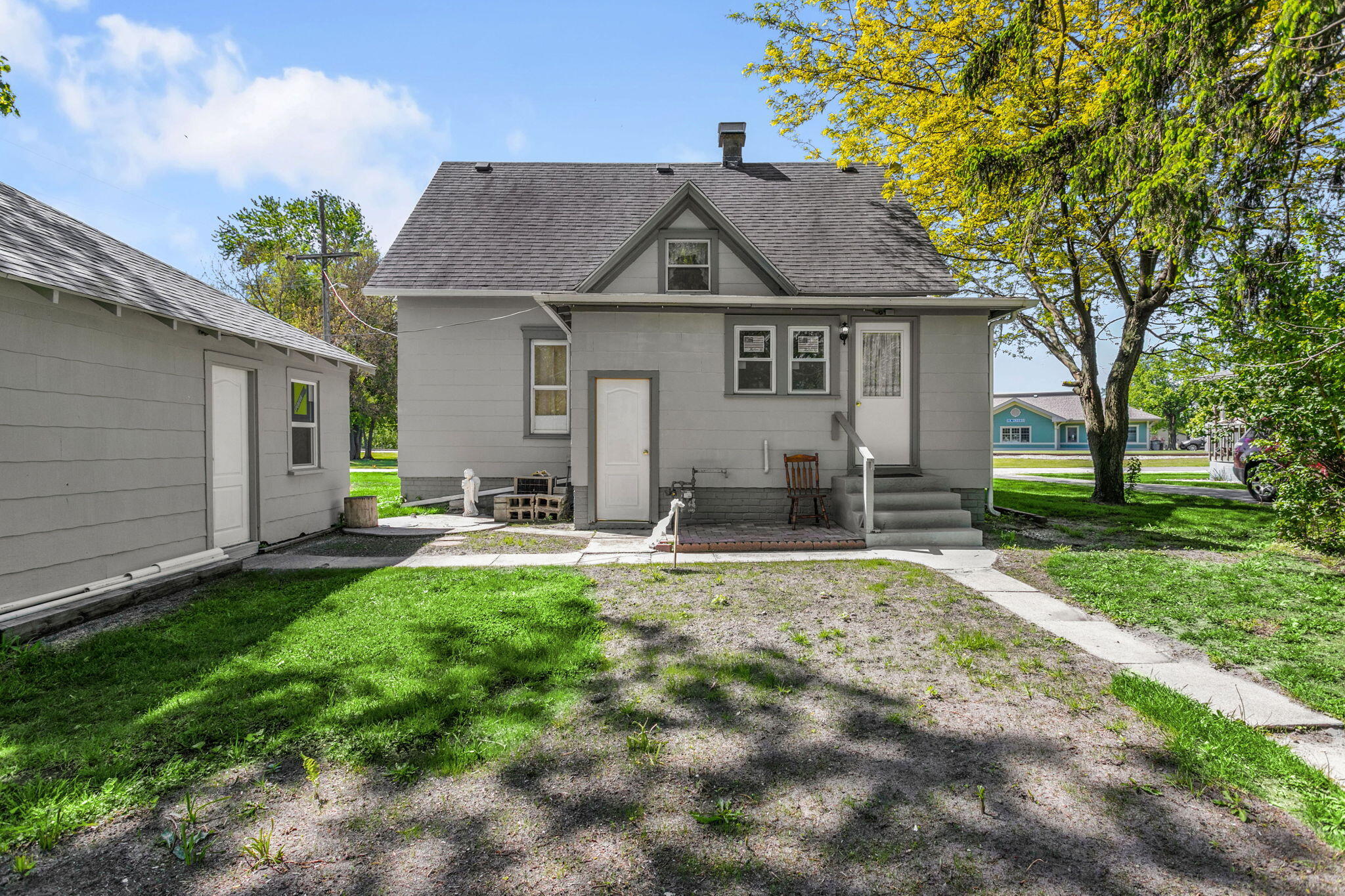 307 E Oneida Street, La Crosse, IN 46348; Image #3