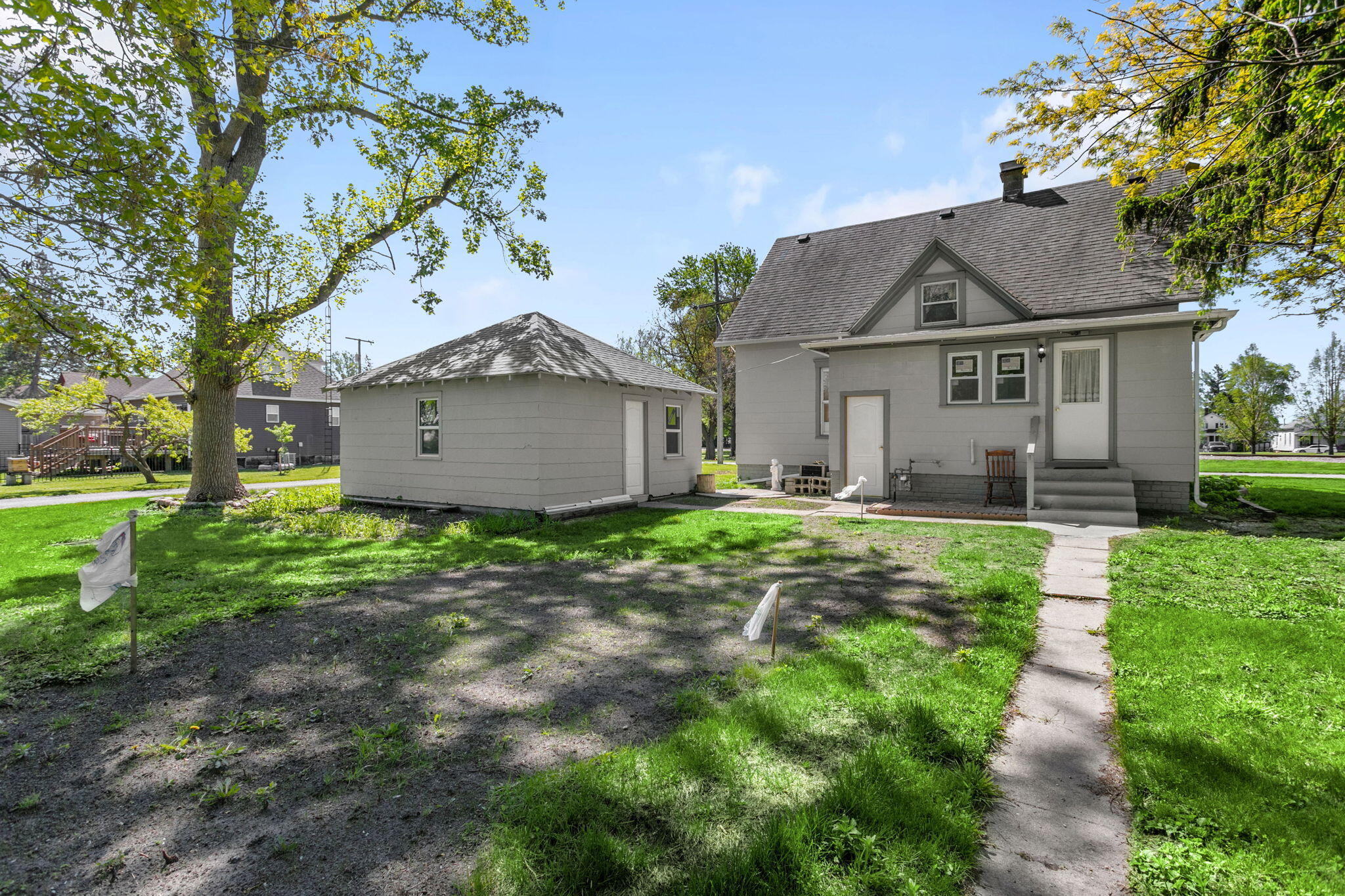 307 E Oneida Street, La Crosse, IN 46348; Image #30