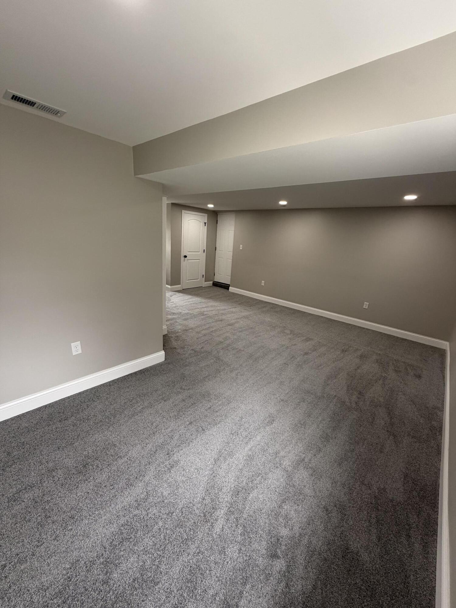 621 E 52nd Avenue, Merrillville, IN 46410; Image #14