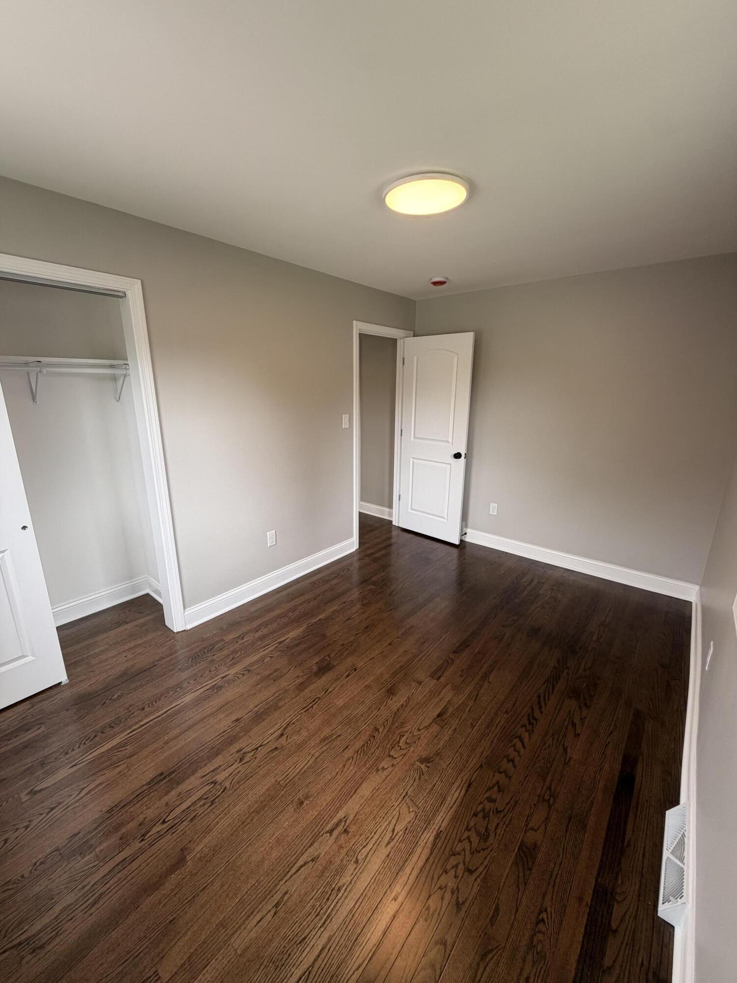 621 E 52nd Avenue, Merrillville, IN 46410; Image #20