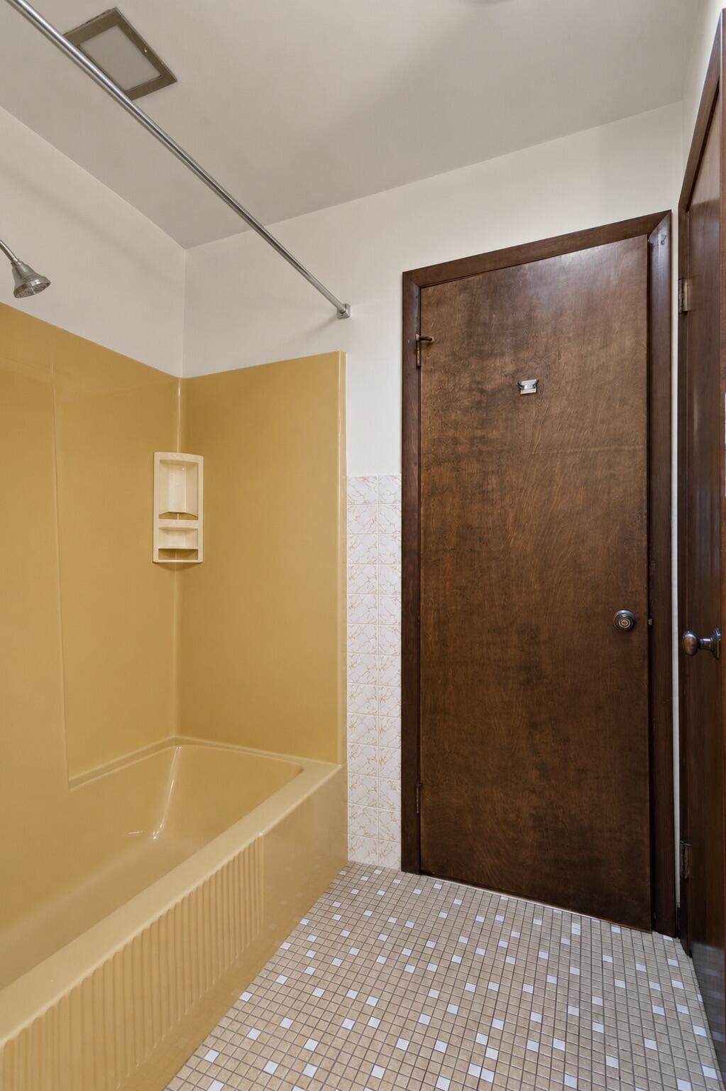9096 Knickerbocker Street, St. John, IN 46373; Image #27