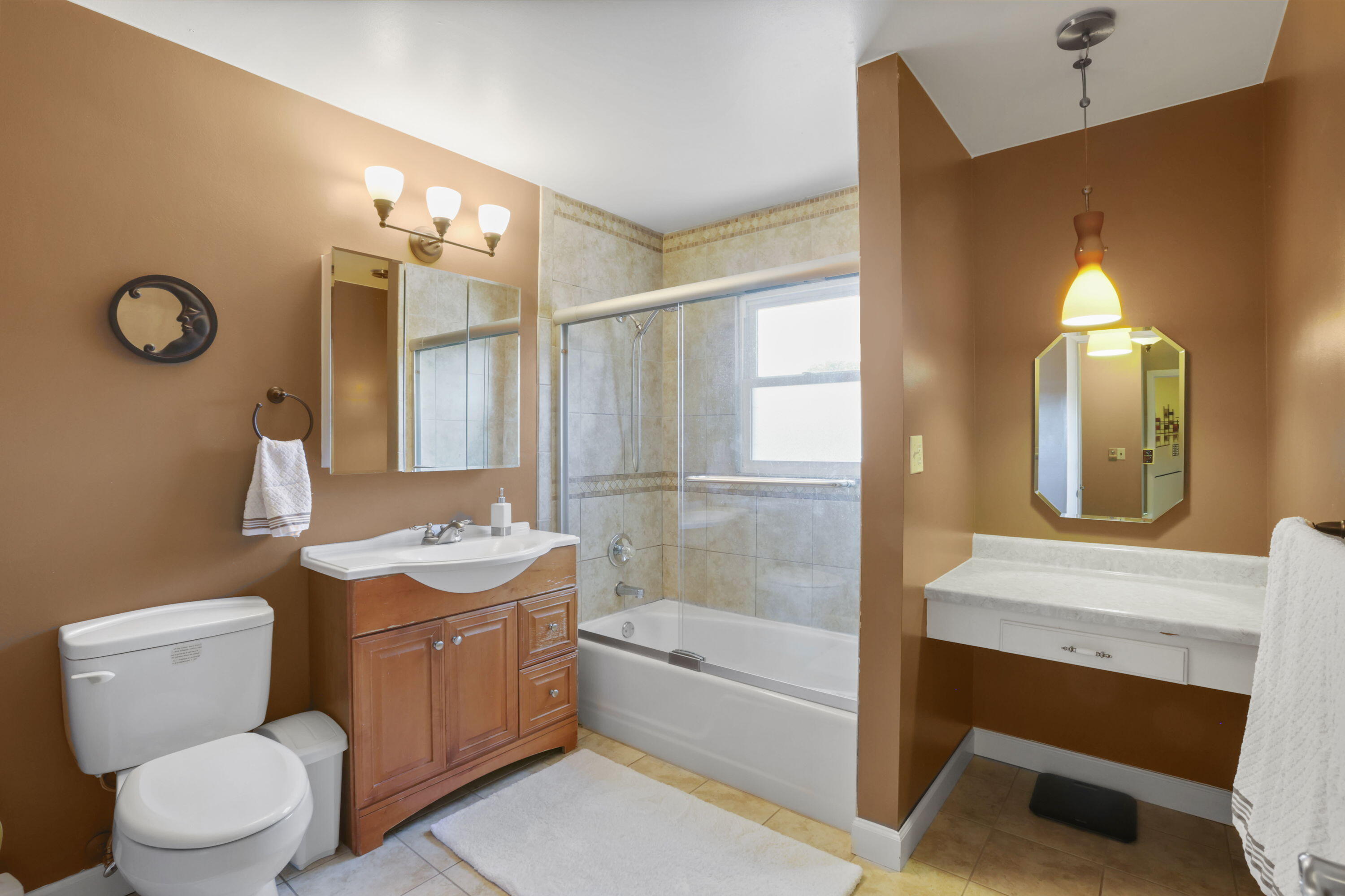 8612 Jefferson Avenue, Munster, IN 46321; Image #12