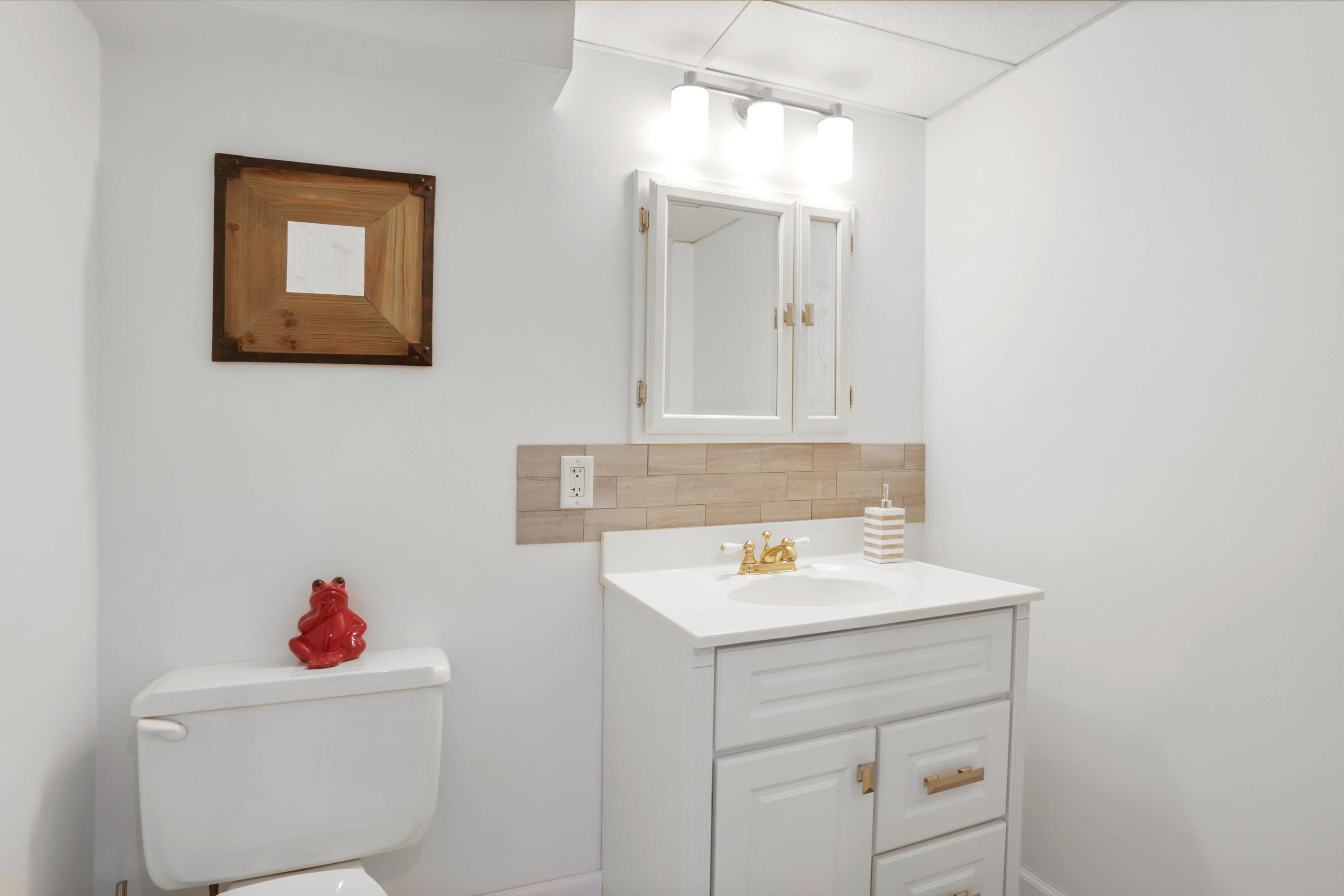 8612 Jefferson Avenue, Munster, IN 46321; Image #16