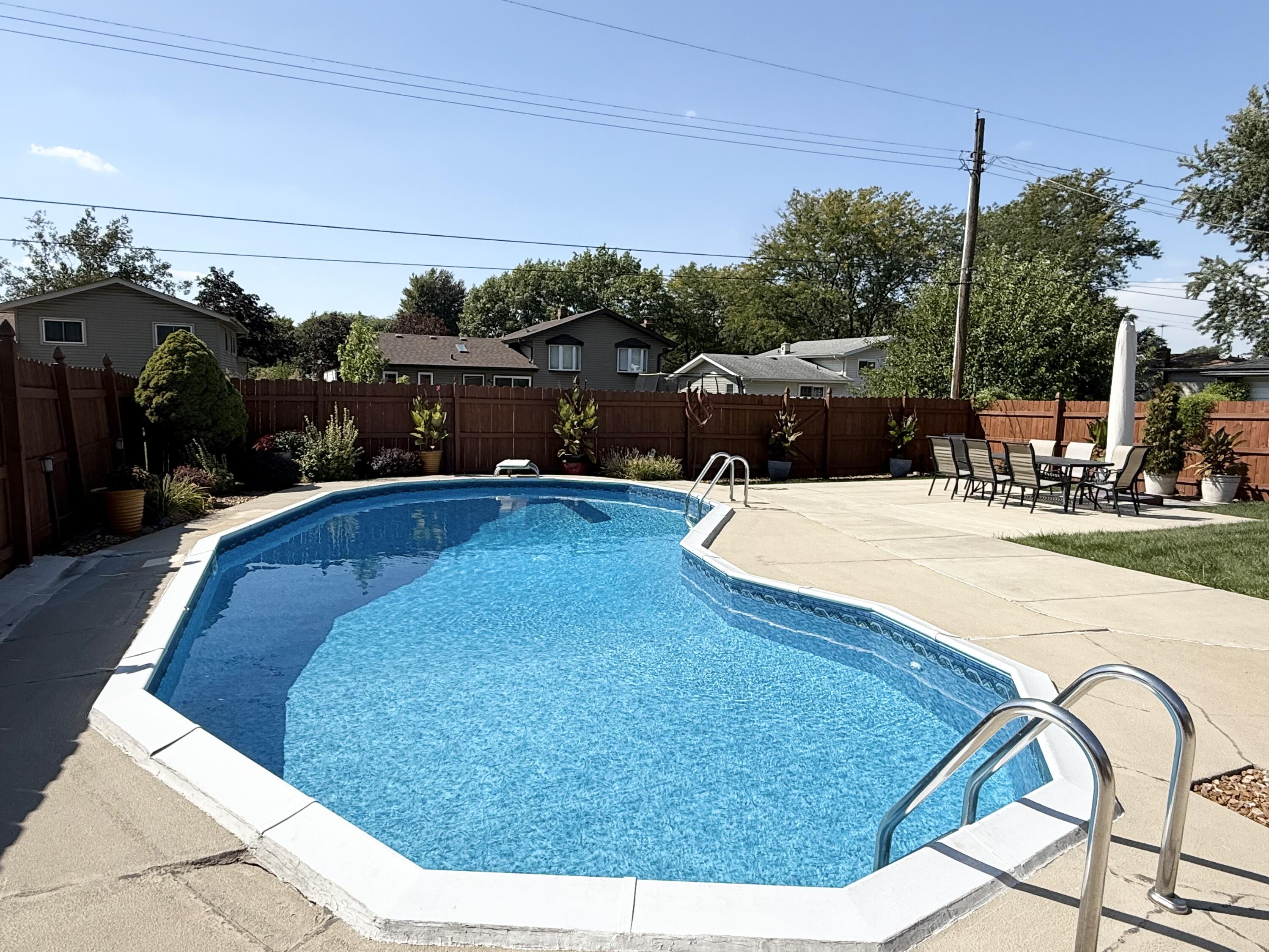 8612 Jefferson Avenue, Munster, IN 46321; Image #18