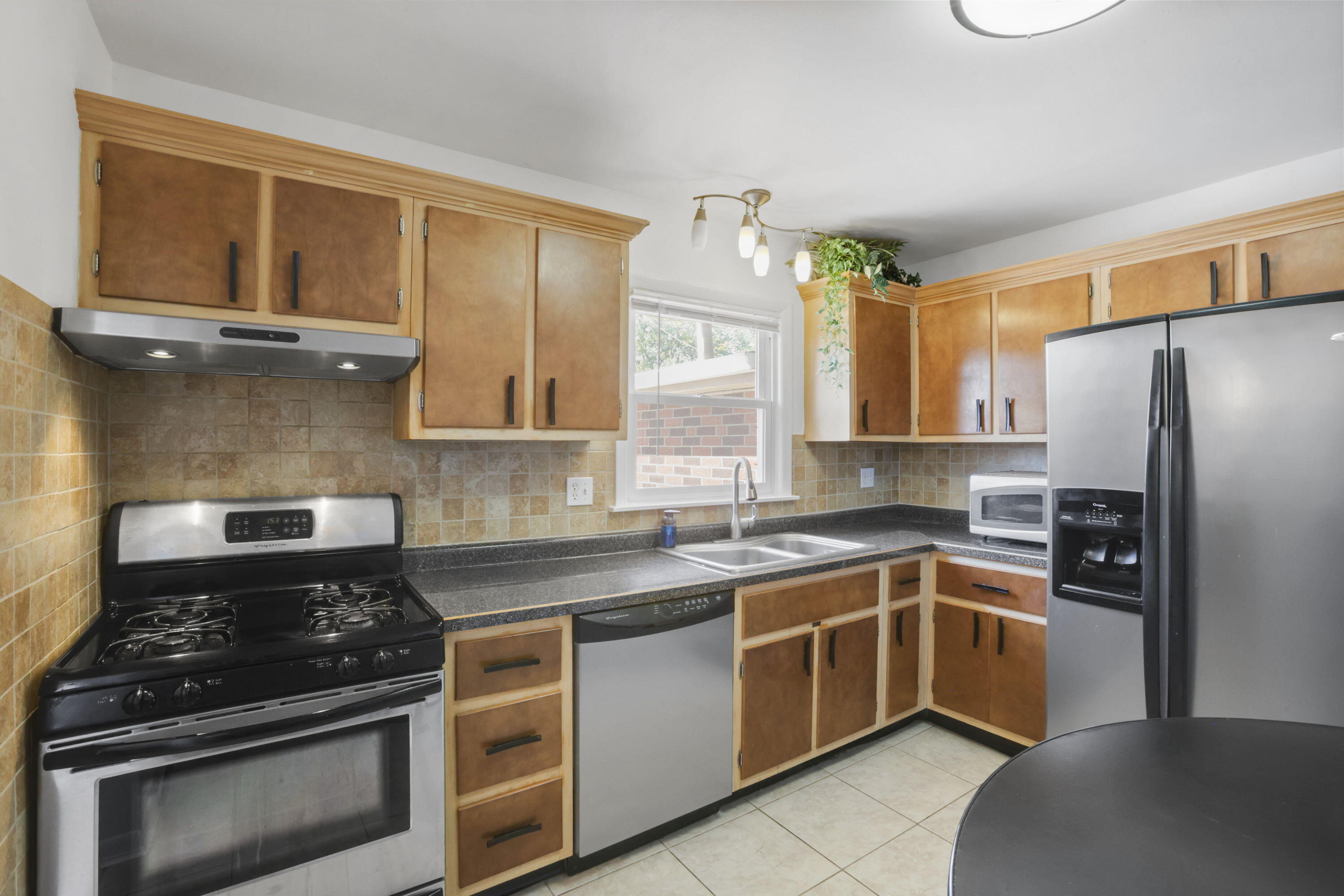 8612 Jefferson Avenue, Munster, IN 46321; Image #5