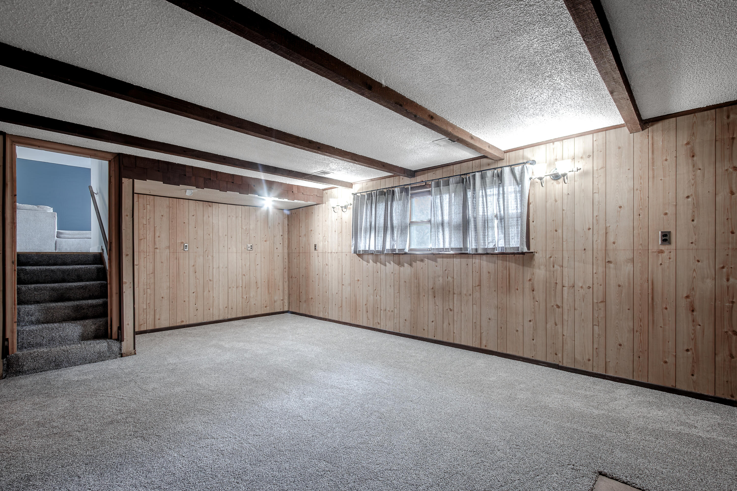 5768 Evergreen Avenue, Portage, IN 46368; Image #19