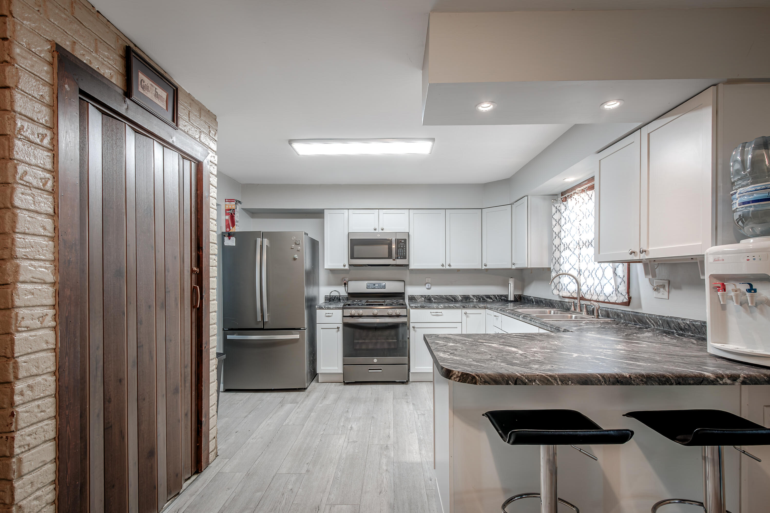 5768 Evergreen Avenue, Portage, IN 46368; Image #7