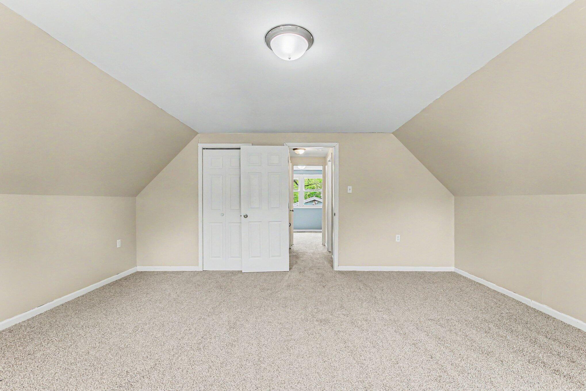 396 Clear Creek, Valparaiso, IN 46385; Image #20