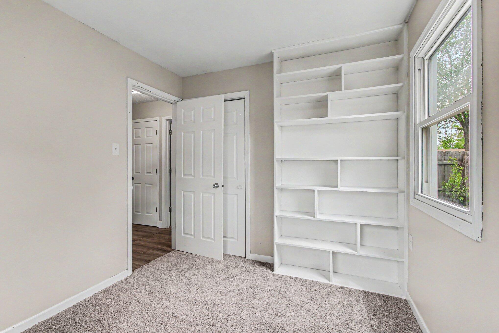 396 Clear Creek, Valparaiso, IN 46385; Image #21
