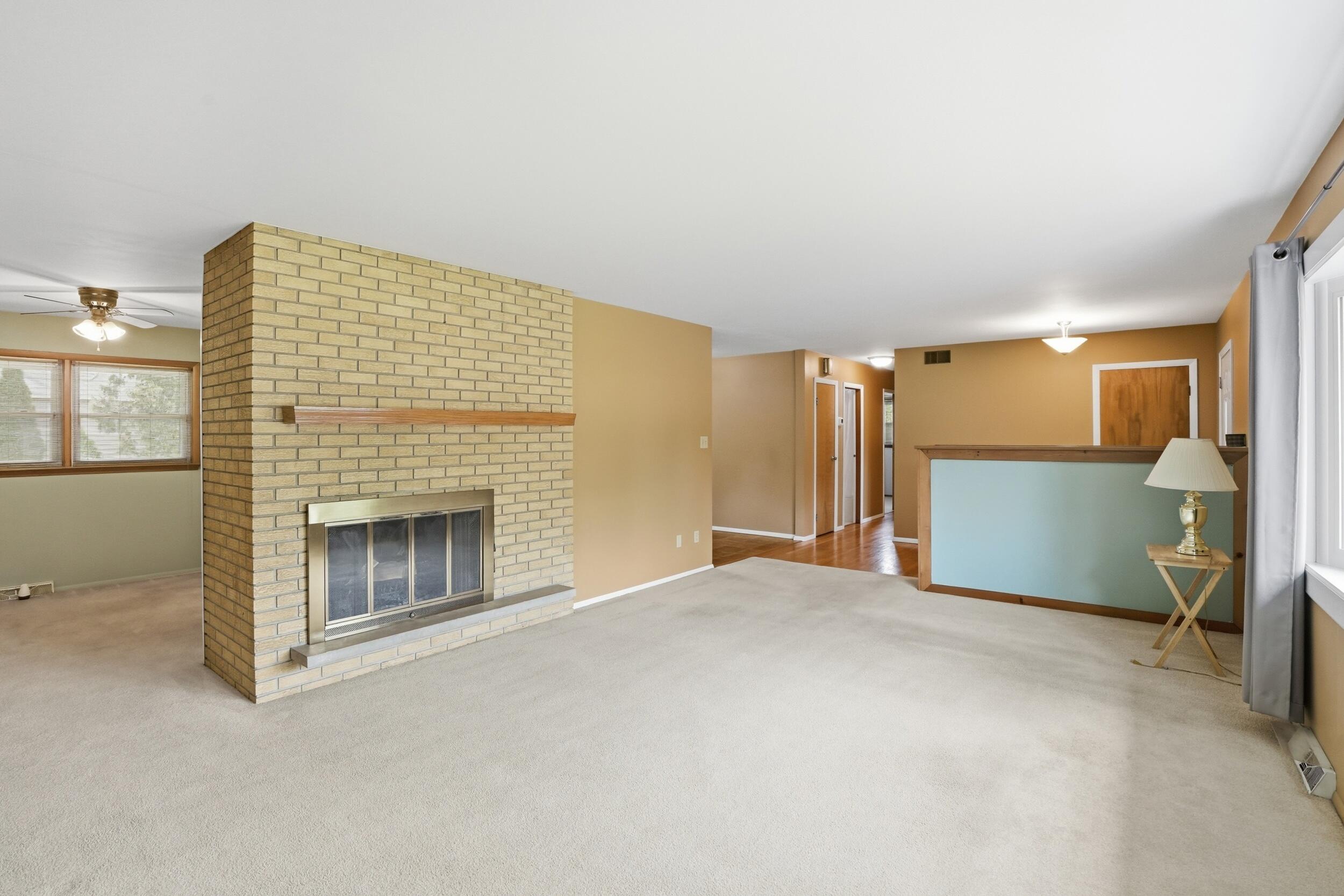 7605 W 86th Avenue, Crown Point, IN 46307; Image #4