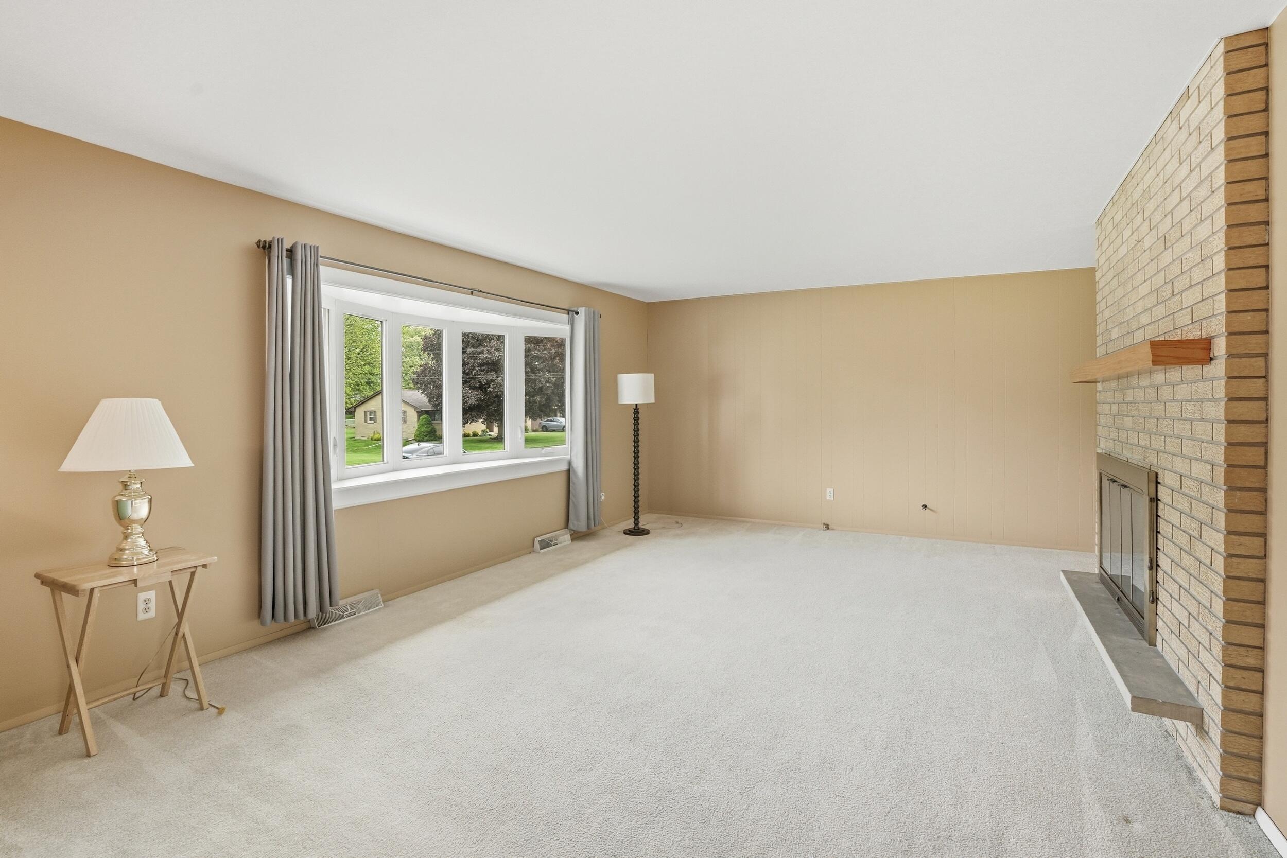7605 W 86th Avenue, Crown Point, IN 46307; Image #5