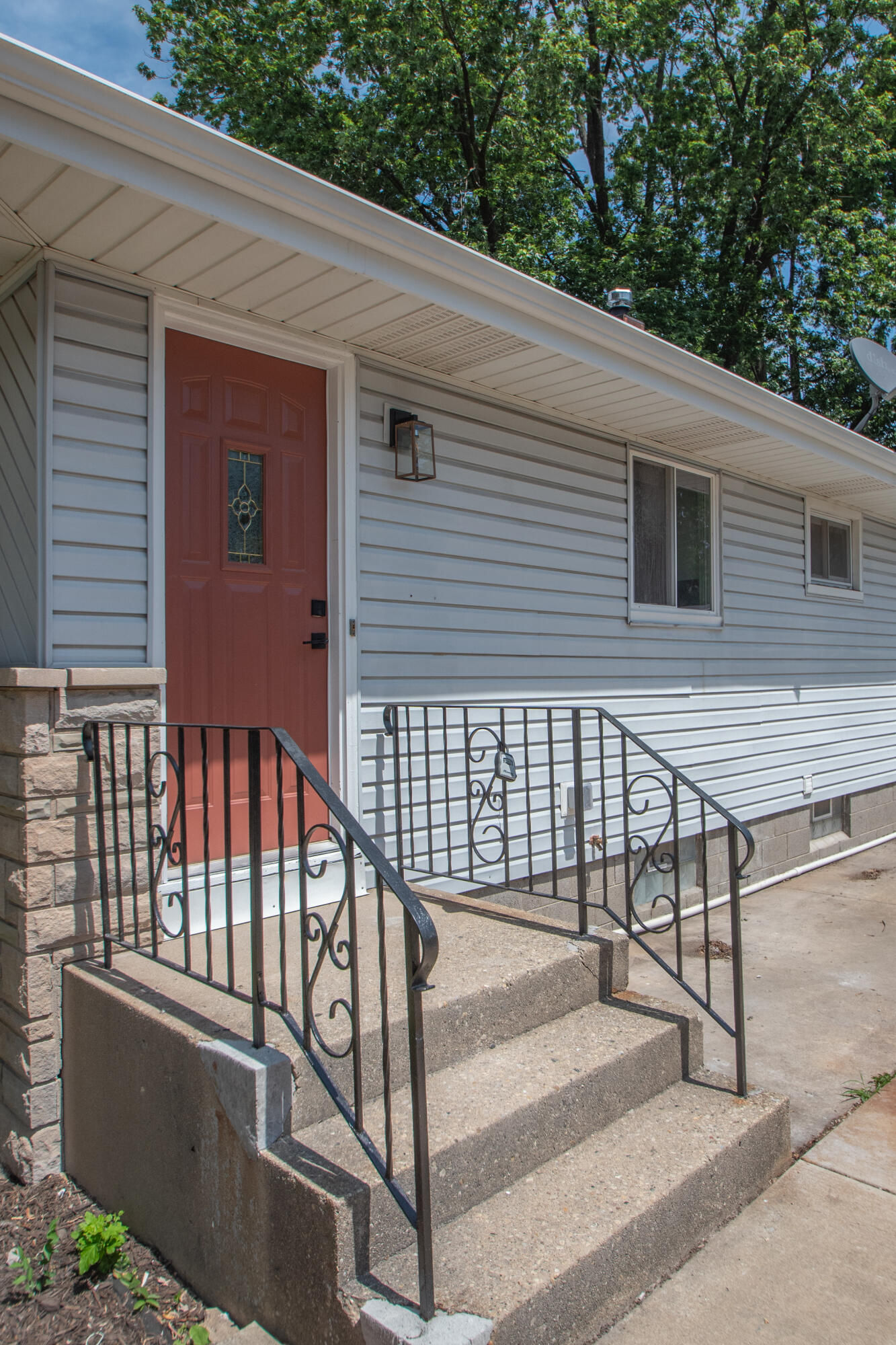 8951 O Day Drive, Highland, IN 46322; Image #4