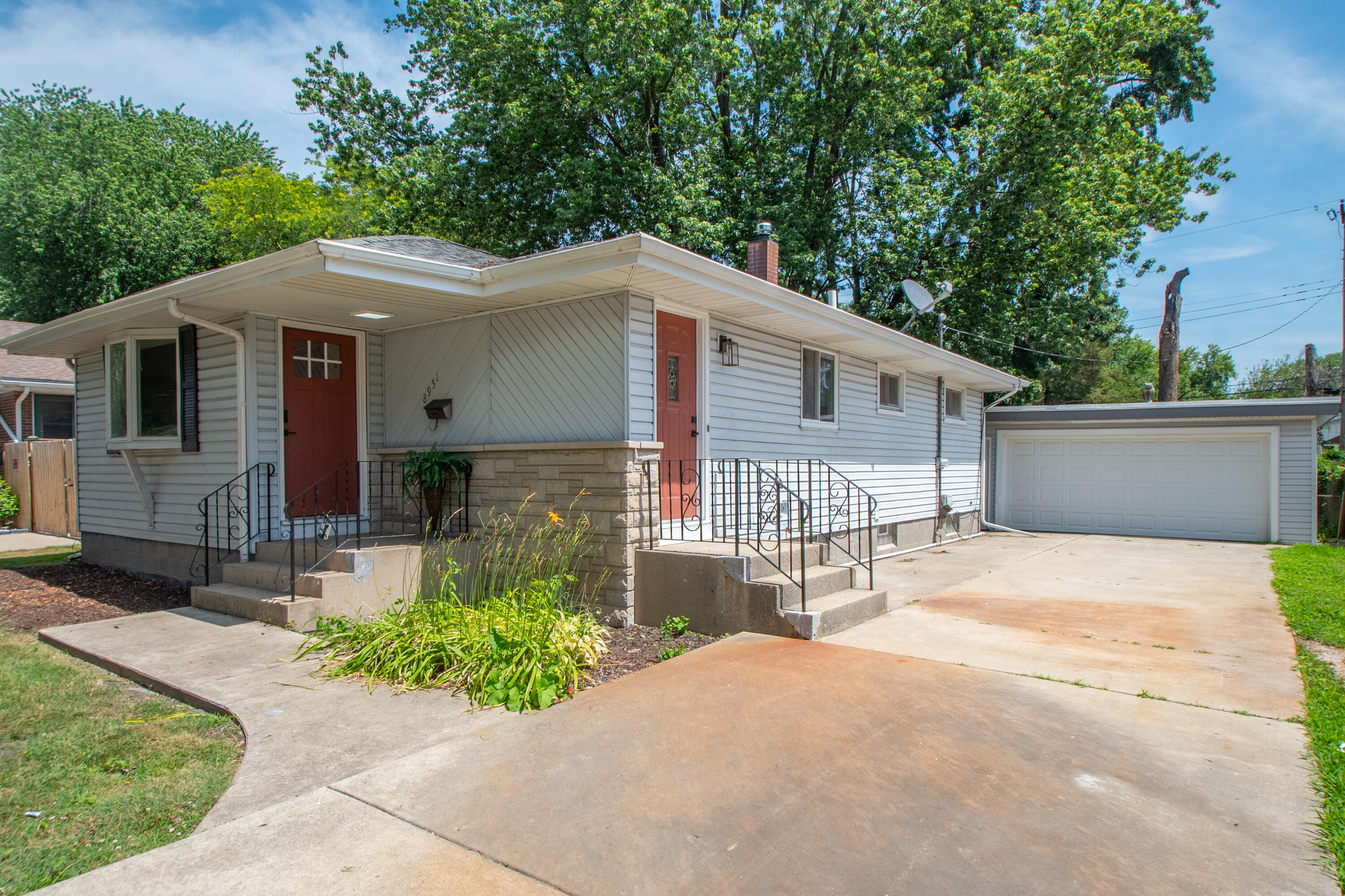 8951 O Day Drive, Highland, IN 46322; Image #47