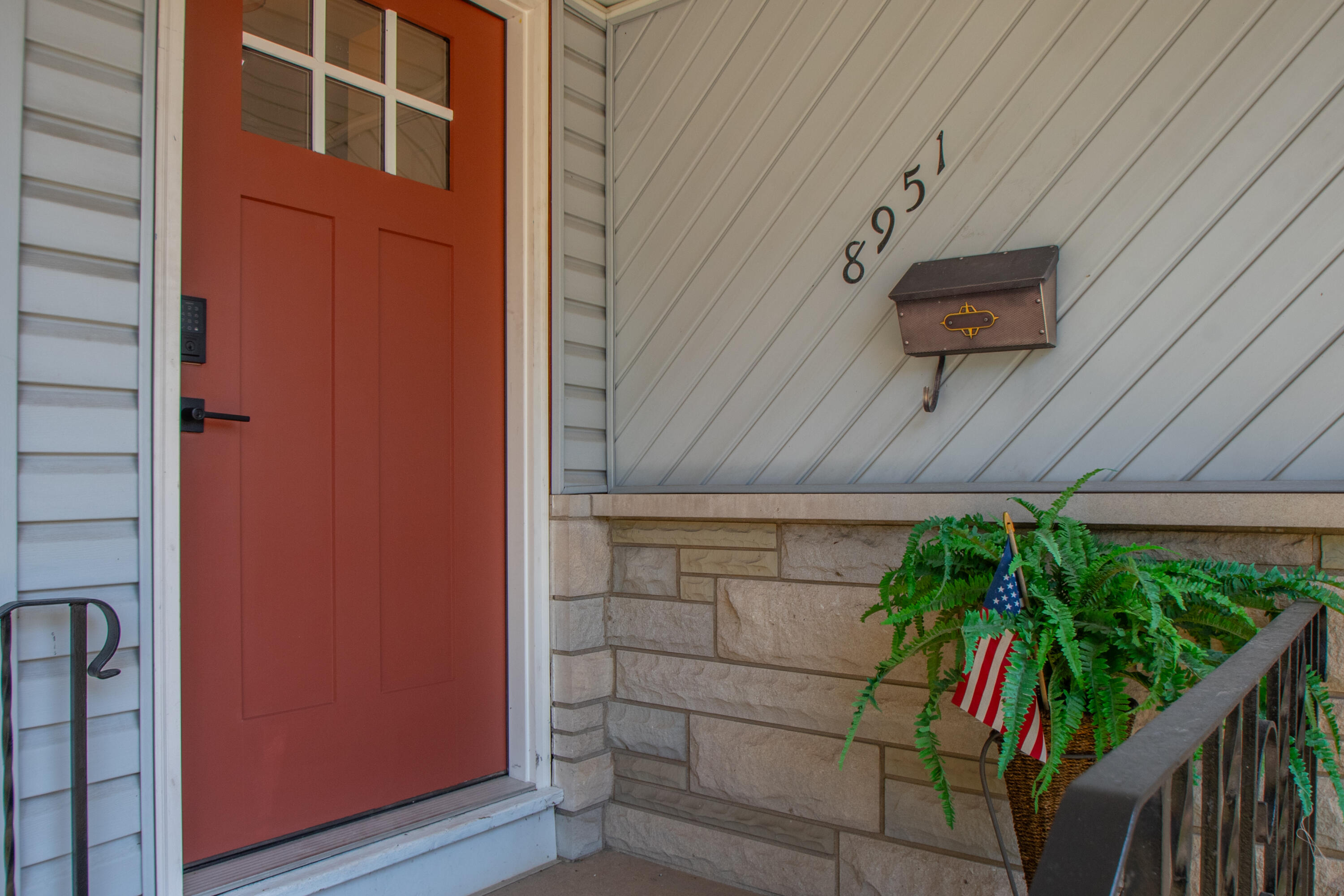 8951 O Day Drive, Highland, IN 46322; Image #6