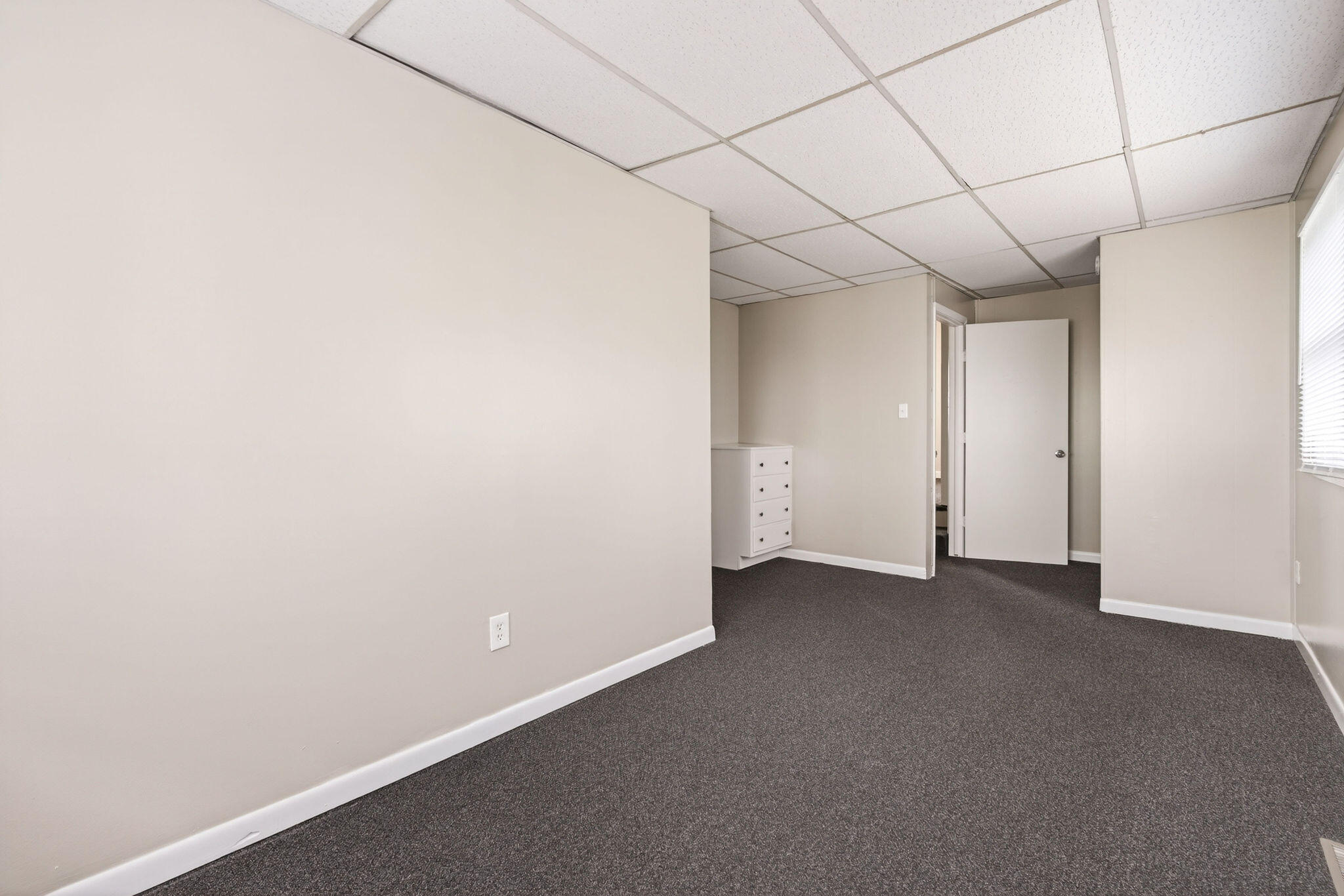 6542 S Mccook Avenue, Hammond, IN 46323; Image #23