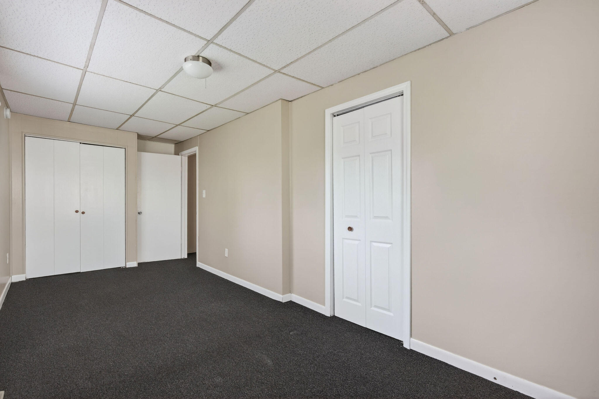 6542 S Mccook Avenue, Hammond, IN 46323; Image #25