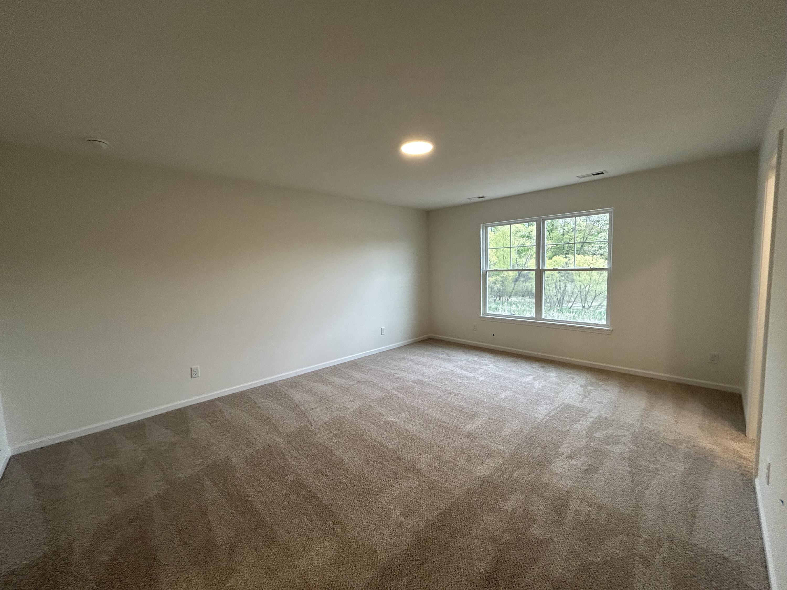 3002 Travelers Way, Valparaiso, IN 46385; Image #7