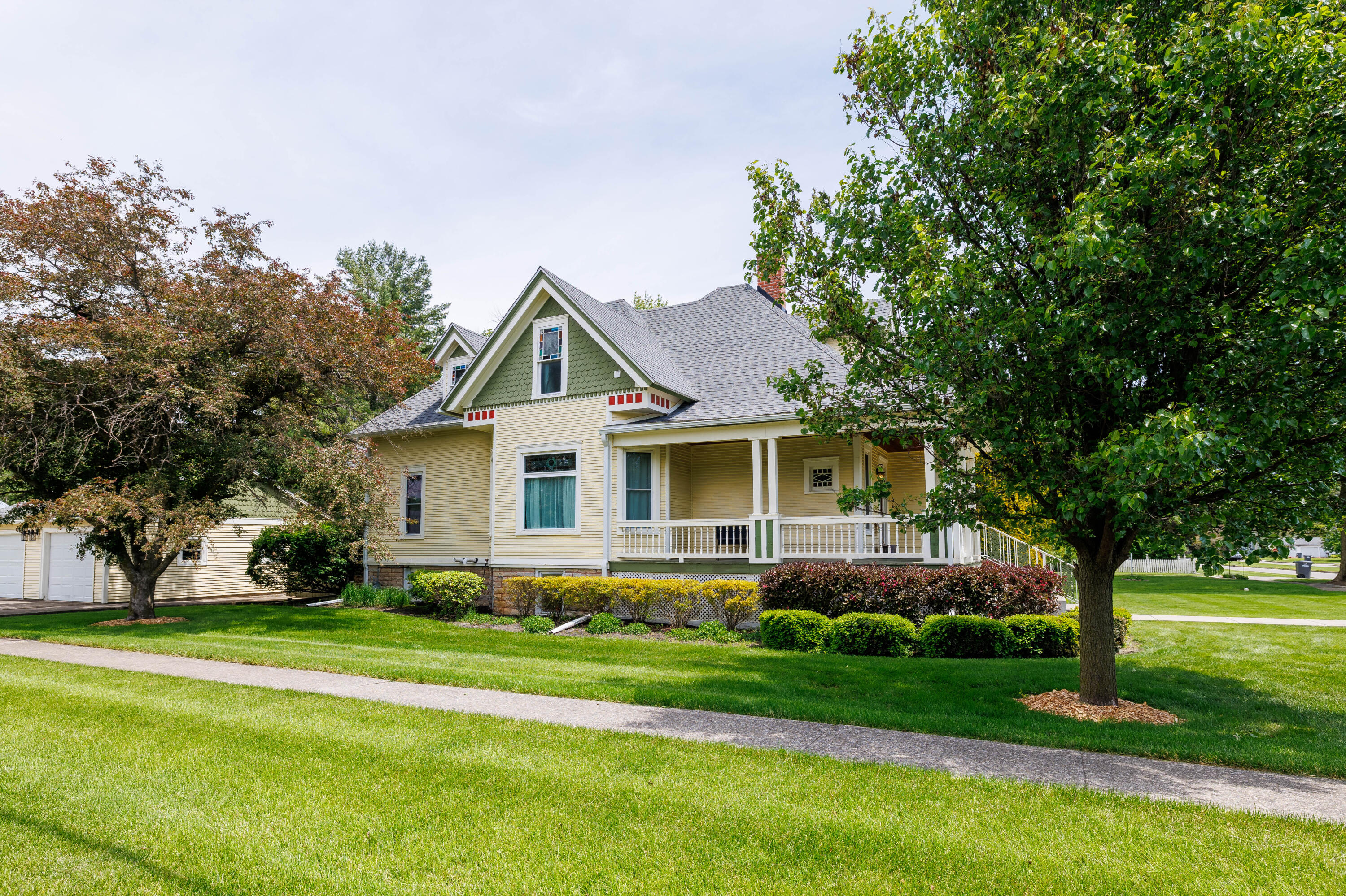 202 E Iroquois Street, Kentland, IN 47951; Image #9