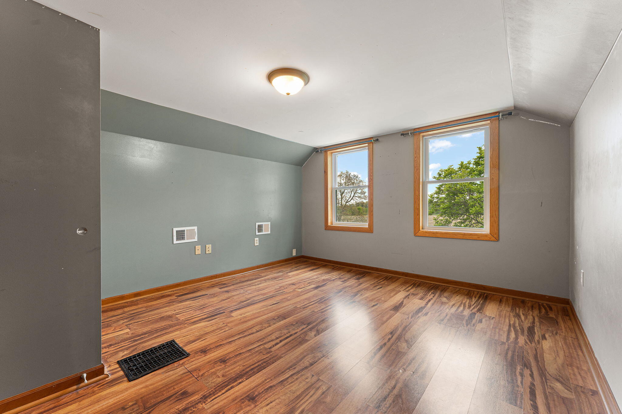 492 S 350 W, Valparaiso, IN 46385; Image #21