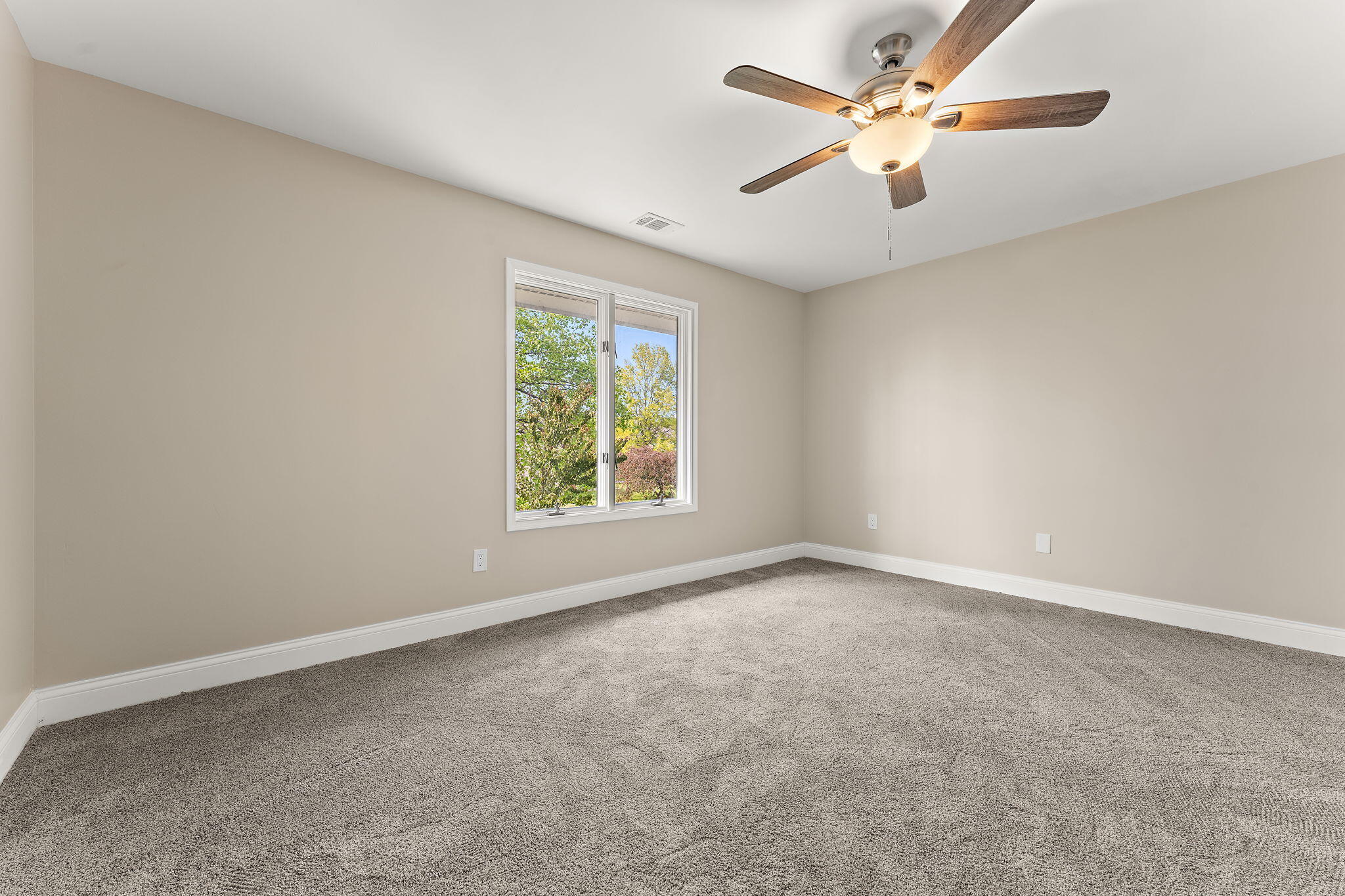 1538 Lake Street, Hobart, IN 46342; Image #25