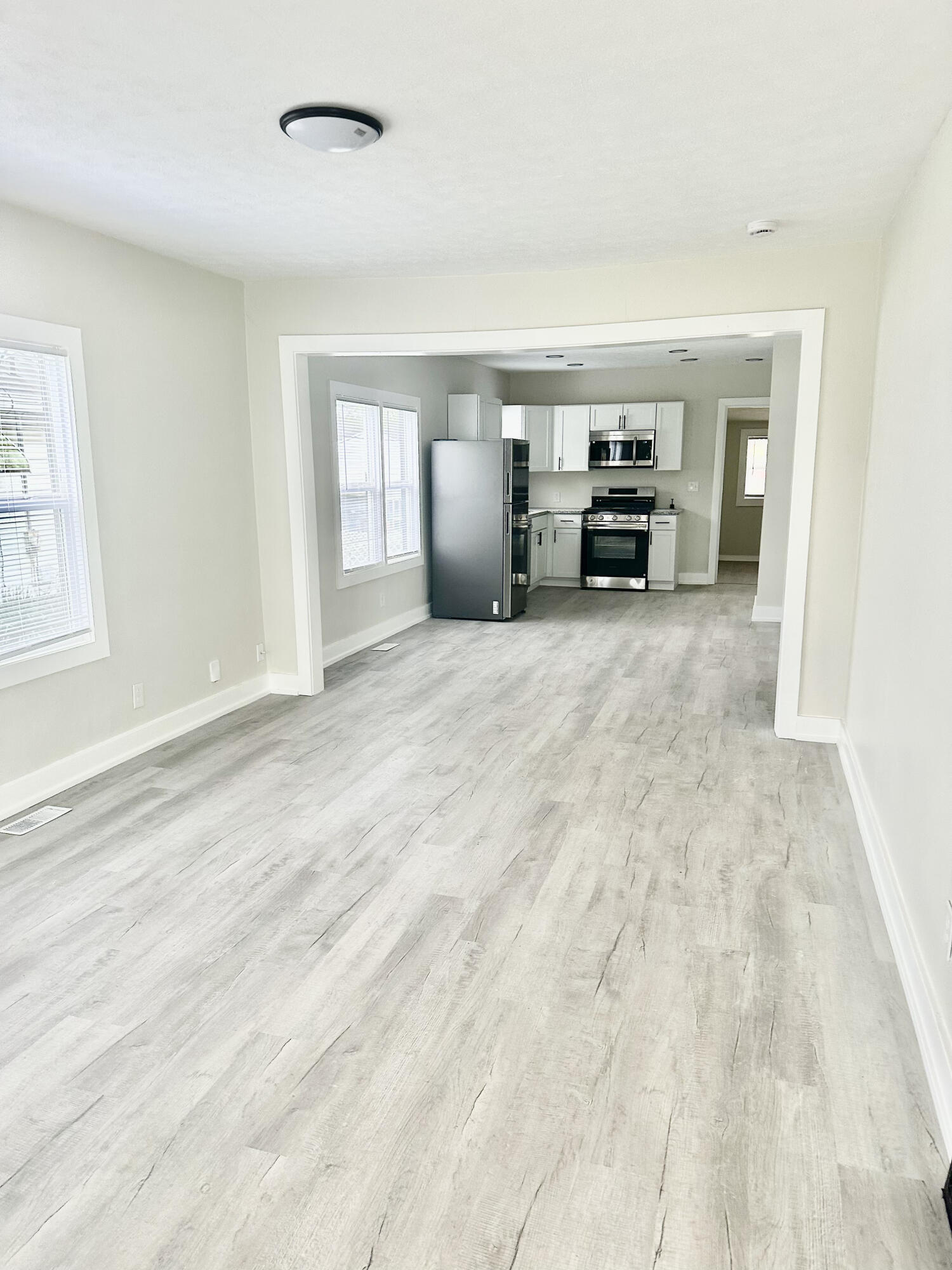 623 N Carroll Avenue, Michigan City, IN 46360; Image #4