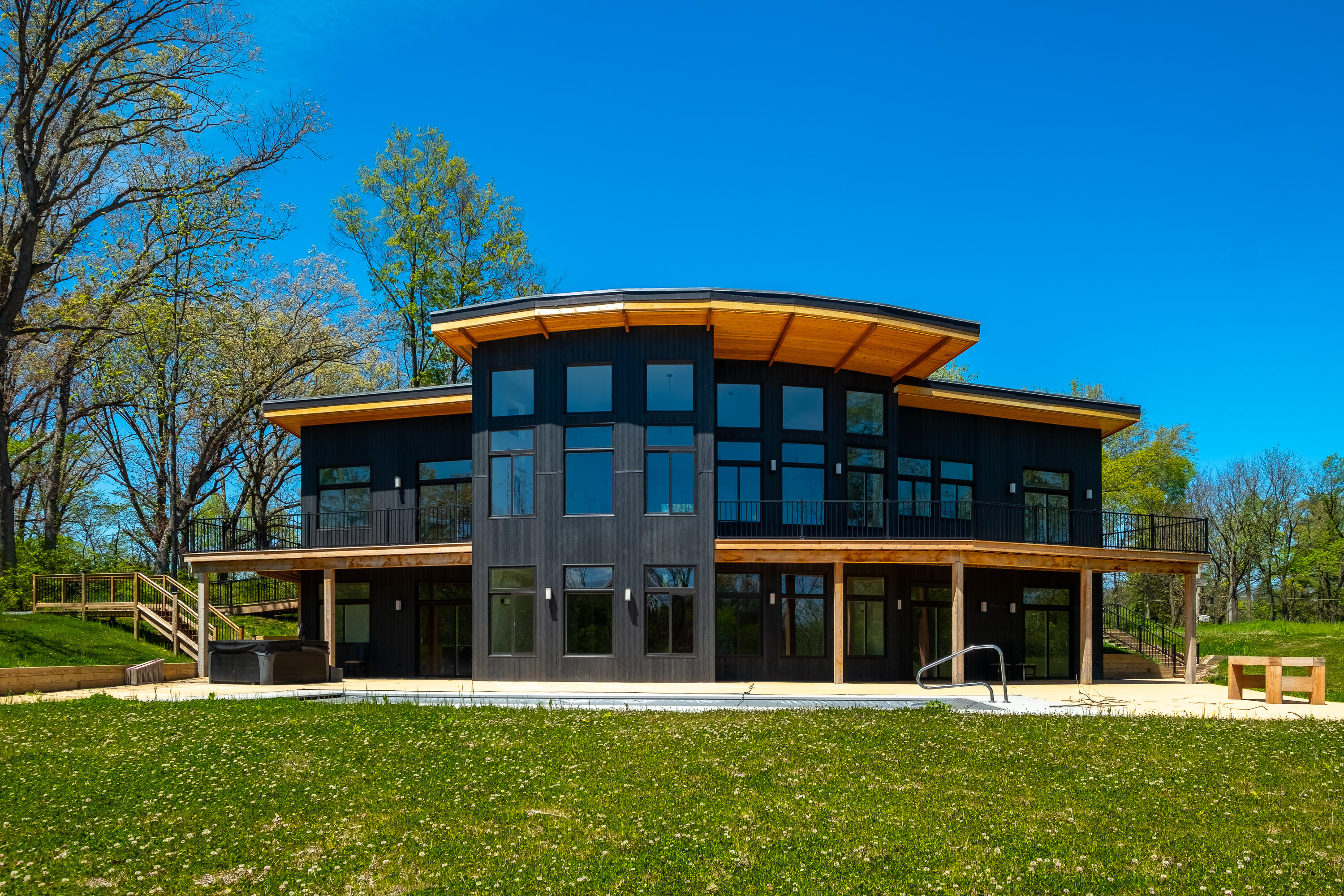 220 Robbins Road, Valparaiso, IN 46385; Image #3