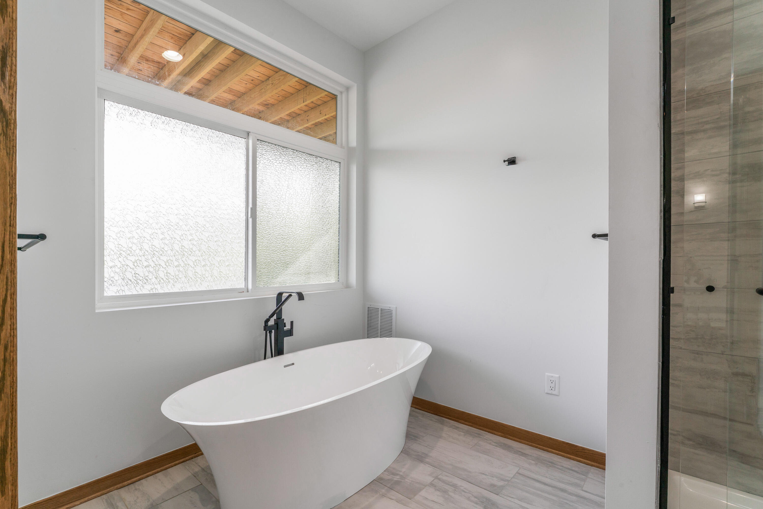 220 Robbins Road, Valparaiso, IN 46385; Image #35