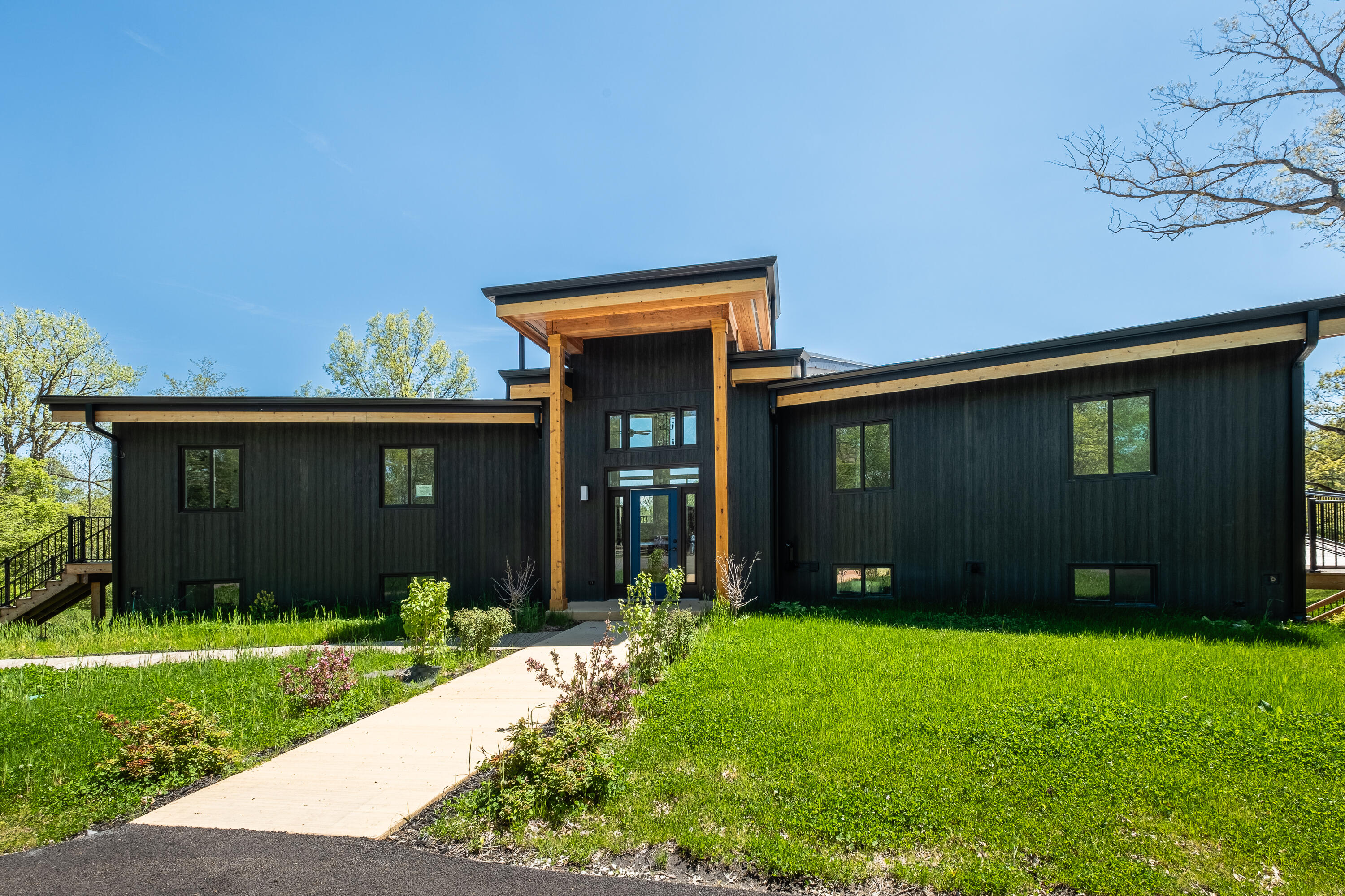 220 Robbins Road, Valparaiso, IN 46385; Image #5