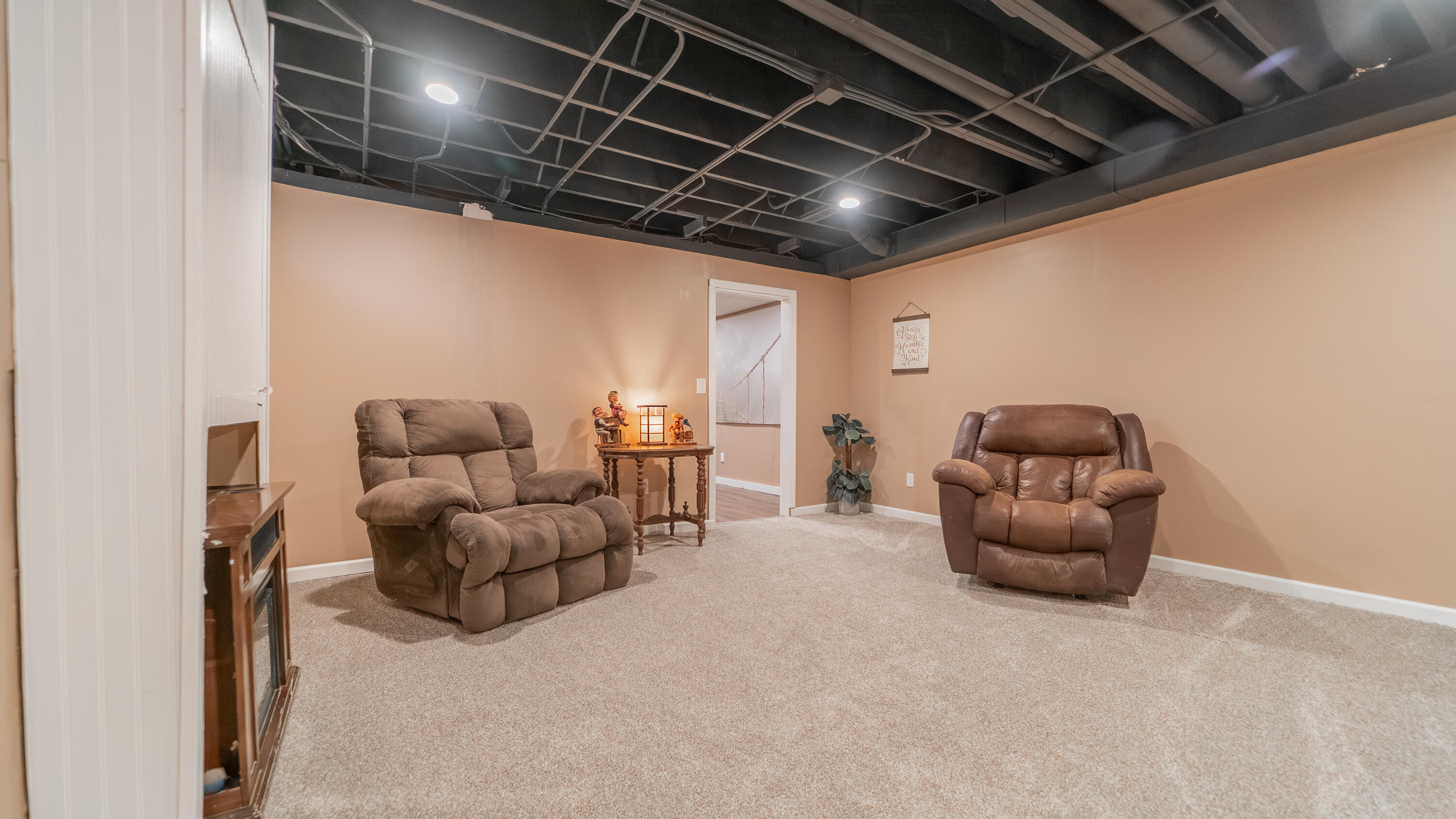 231 W 500 N, Valparaiso, IN 46385; Image #50