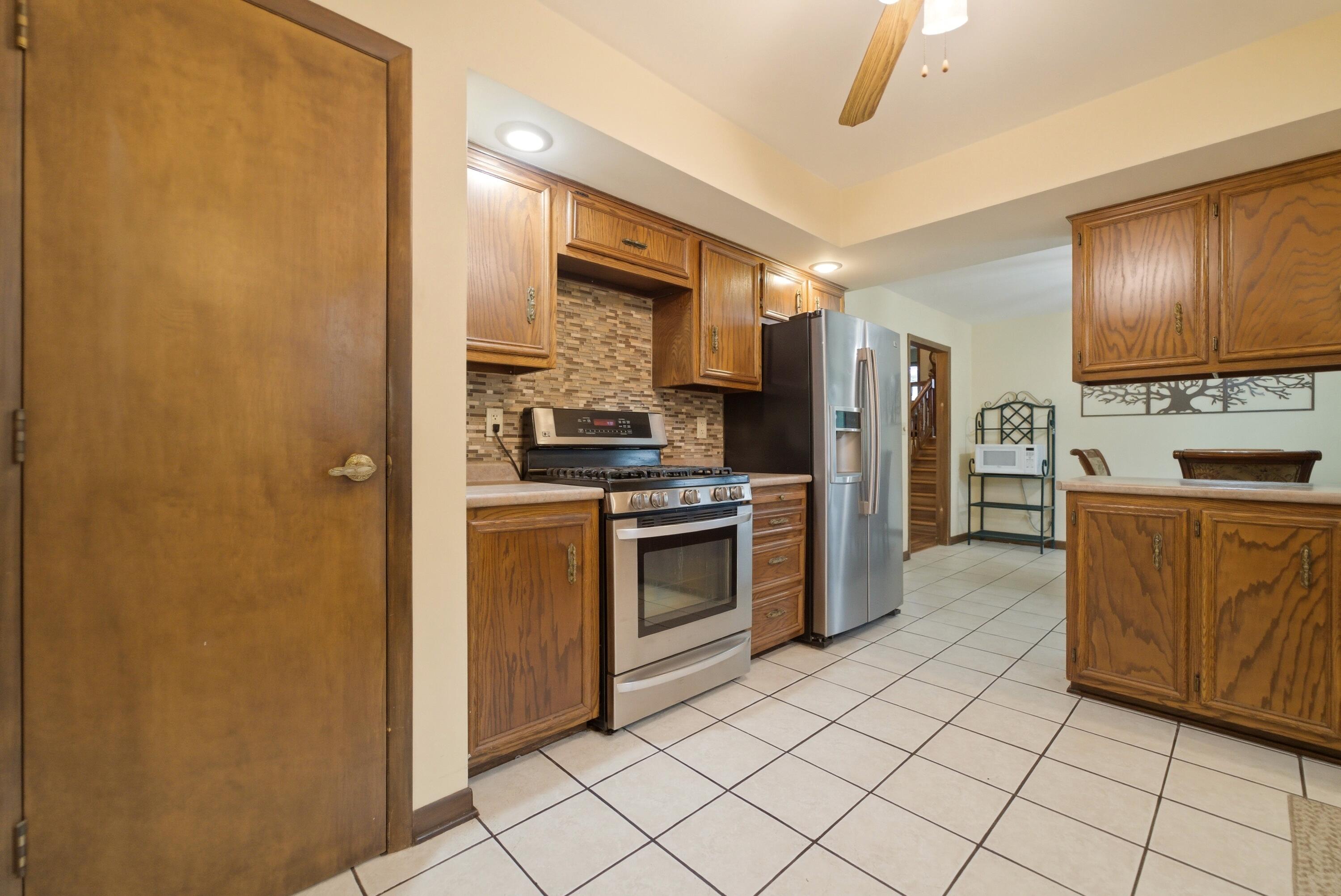 6762 W 450 N, Michigan City, IN 46360; Image #9