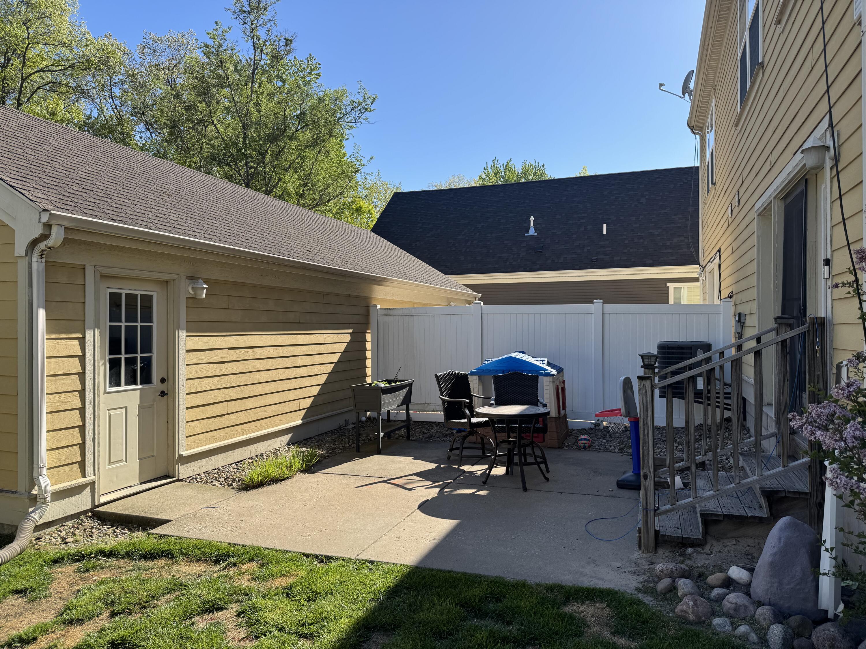 322 Village Square, Burns Harbor, IN 46304; Image #19